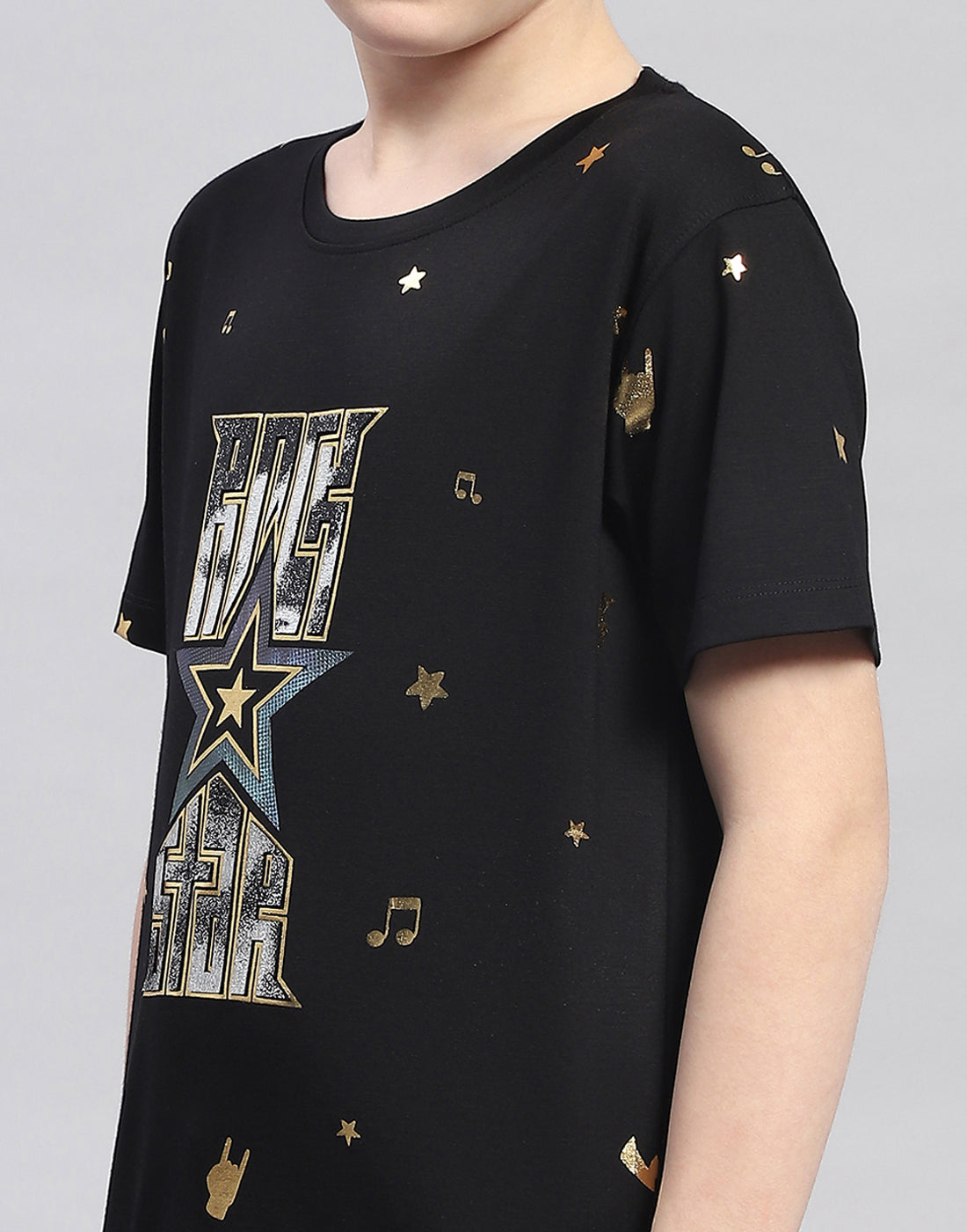 Boys Black Printed Round Neck Half Sleeve T-Shirt