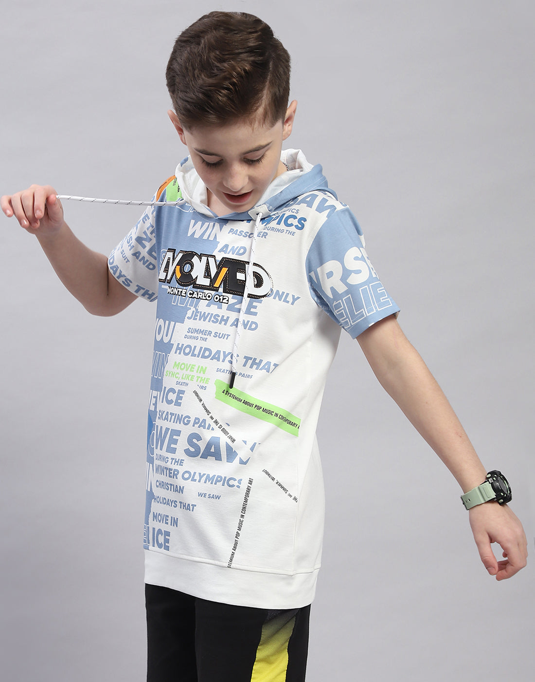 Boys Off White Printed Hooded Half Sleeve T-Shirt