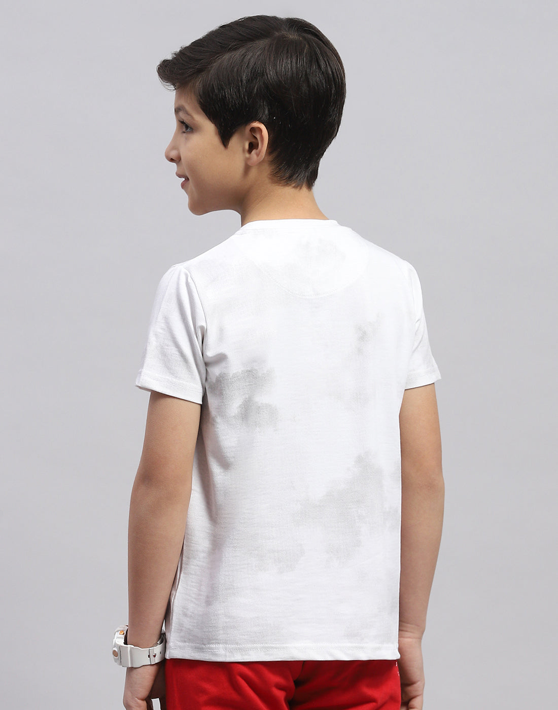 Boys White Printed Round Neck Half Sleeve T-Shirt