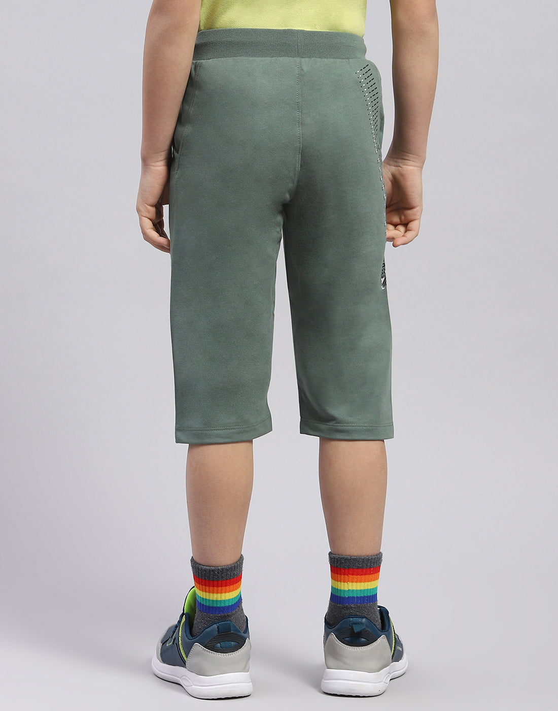 Boys Green Printed Regular Fit Capri
