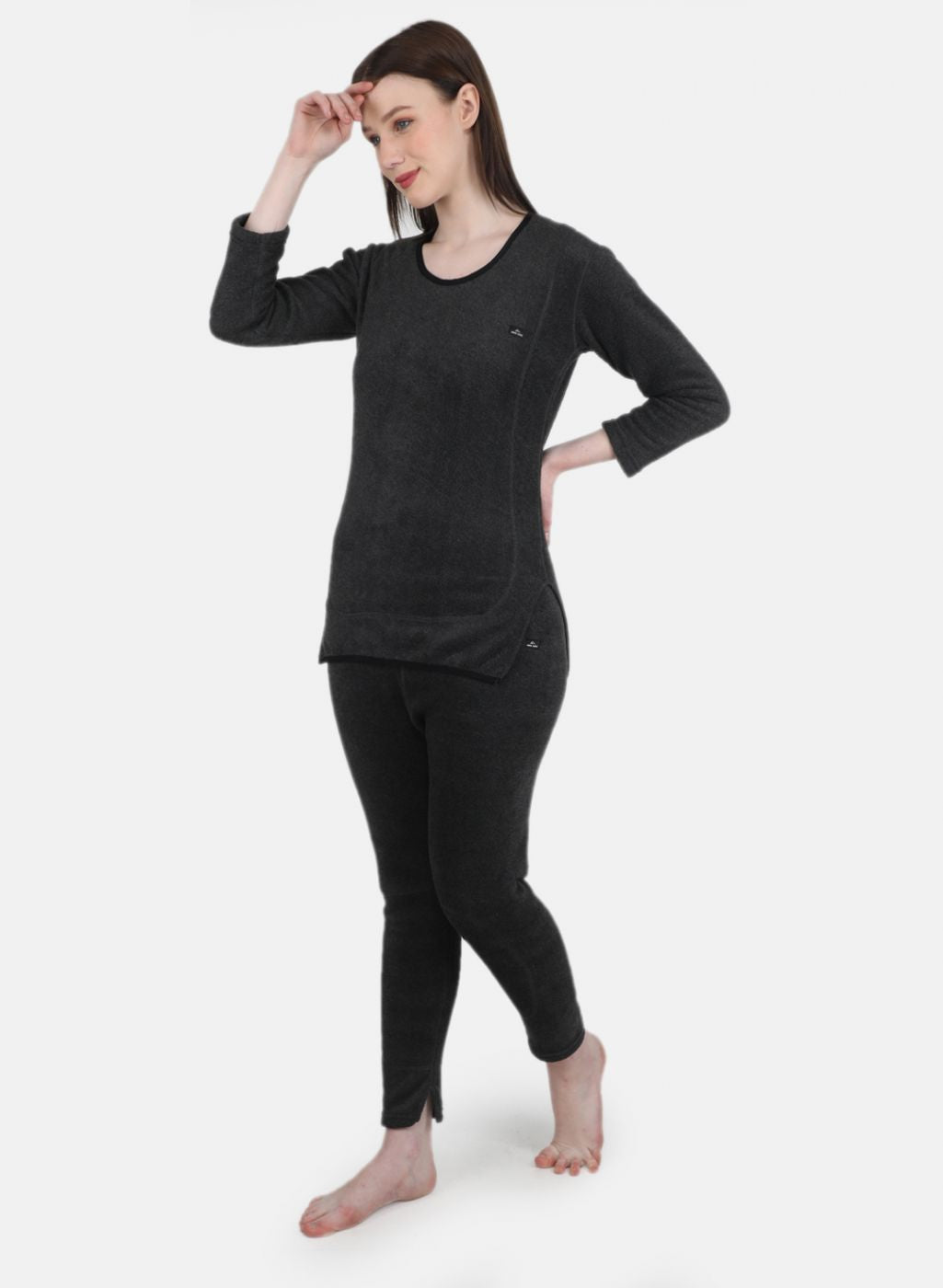 Women Grey Self Design Thermal Vest