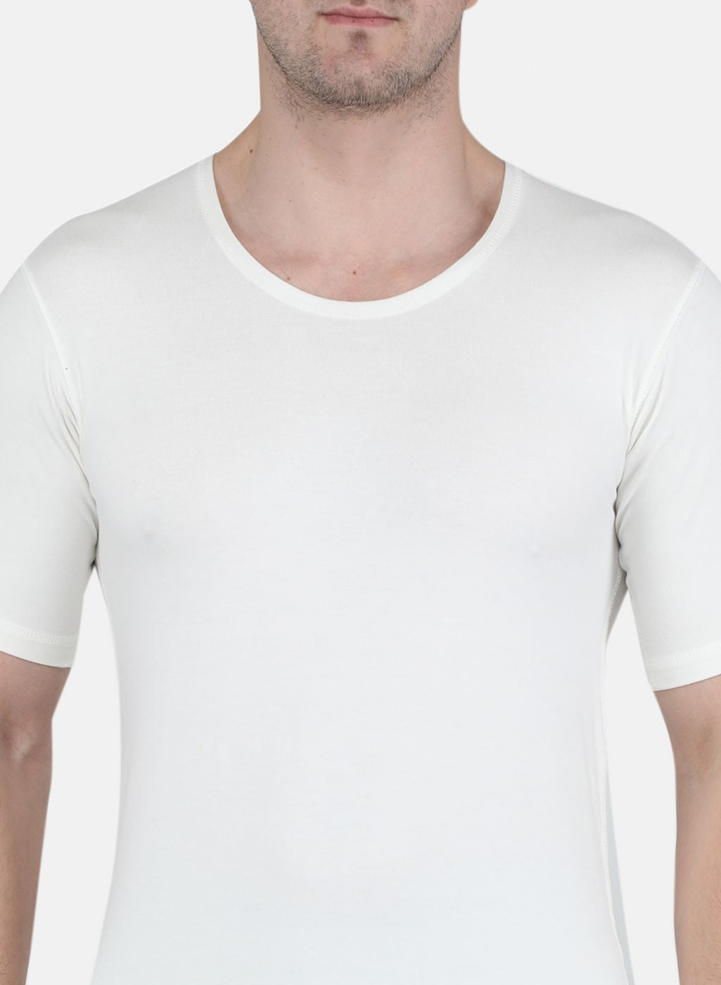 Men Off White Solid Thermal Vest