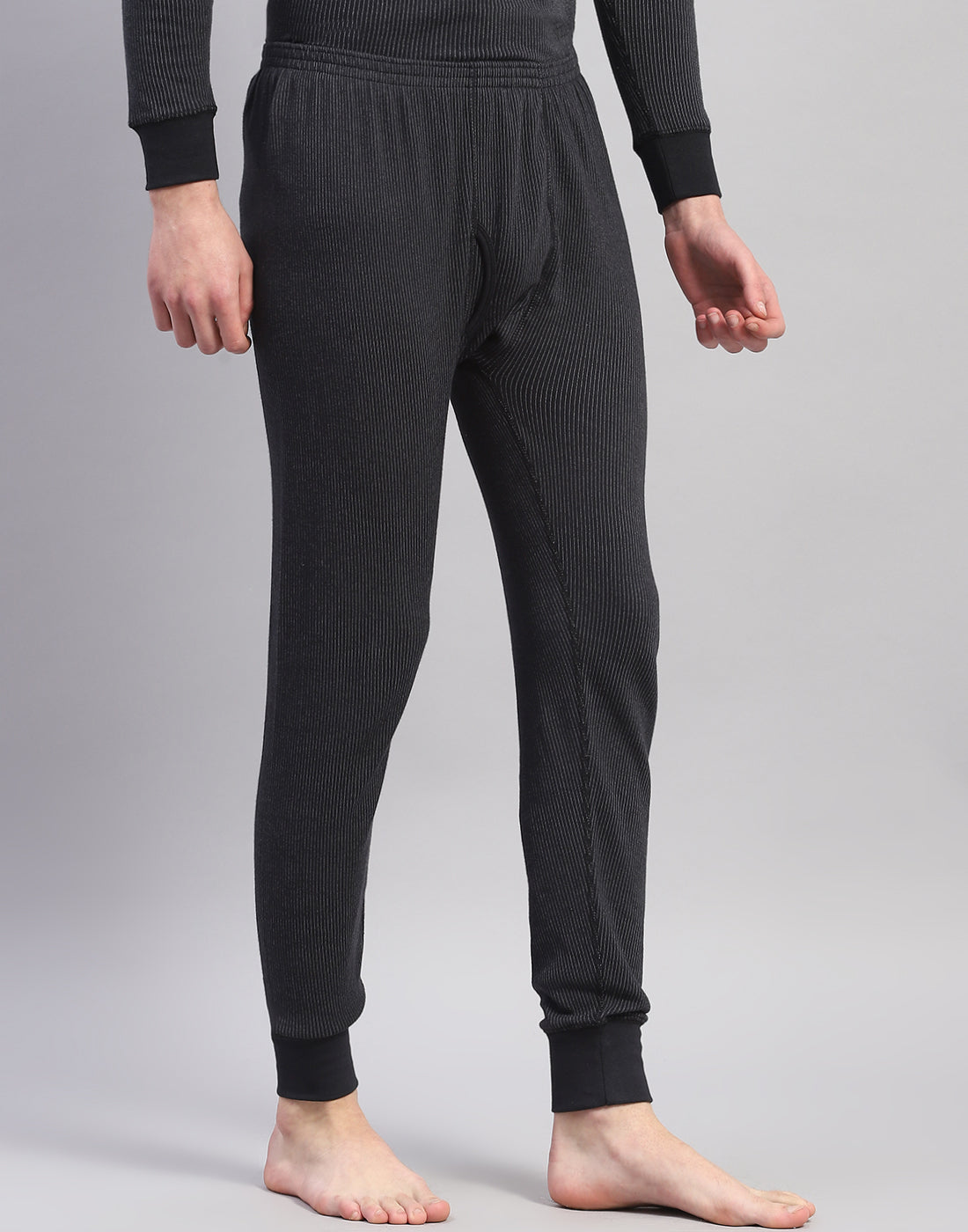 Men Black Solid Thermal Lower