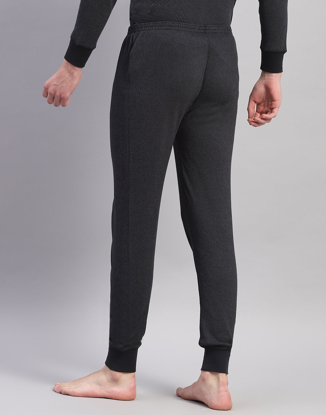 Men Black Solid Thermal Lower