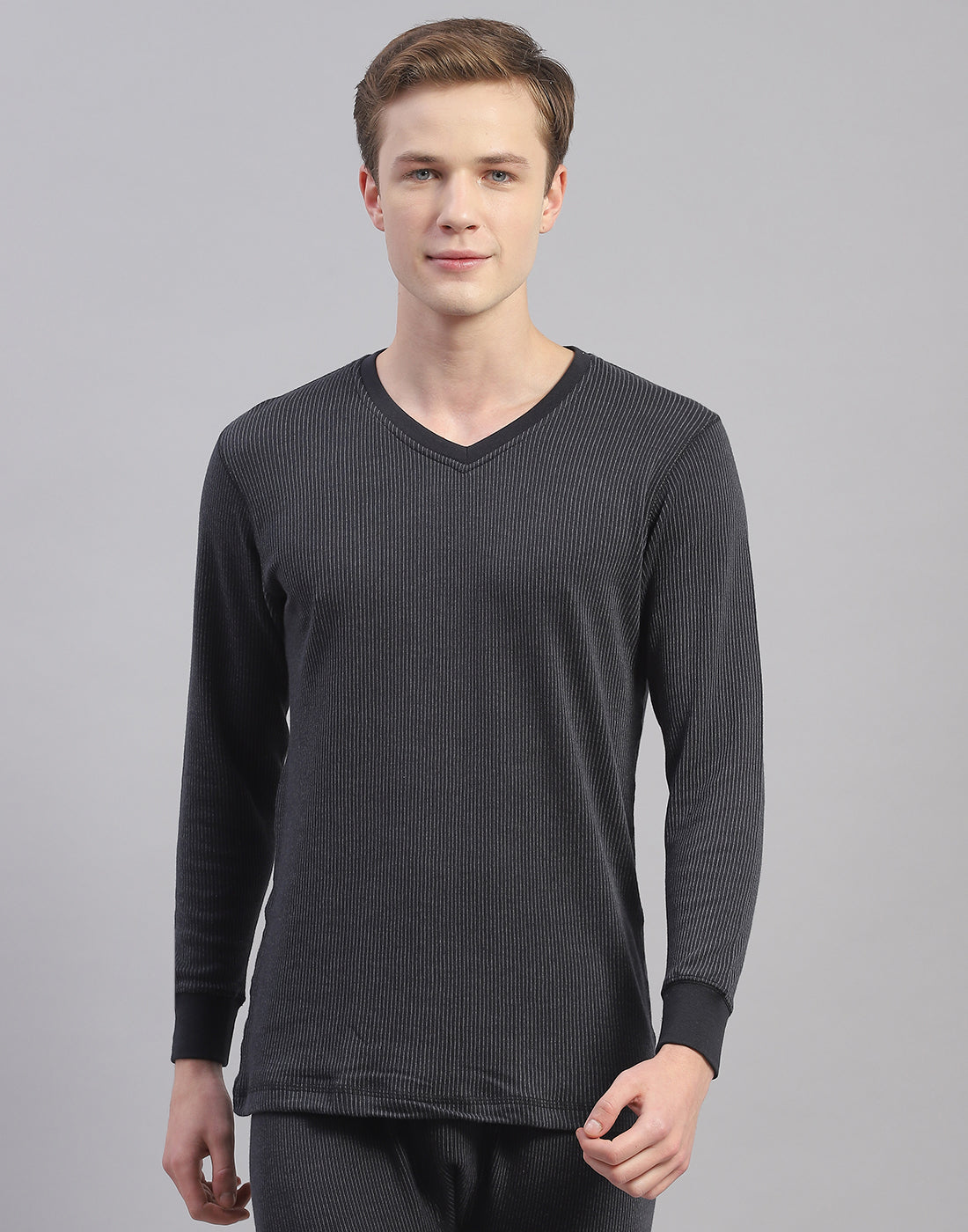 Men Black Solid V Neck Full Sleeve Thermal Vest