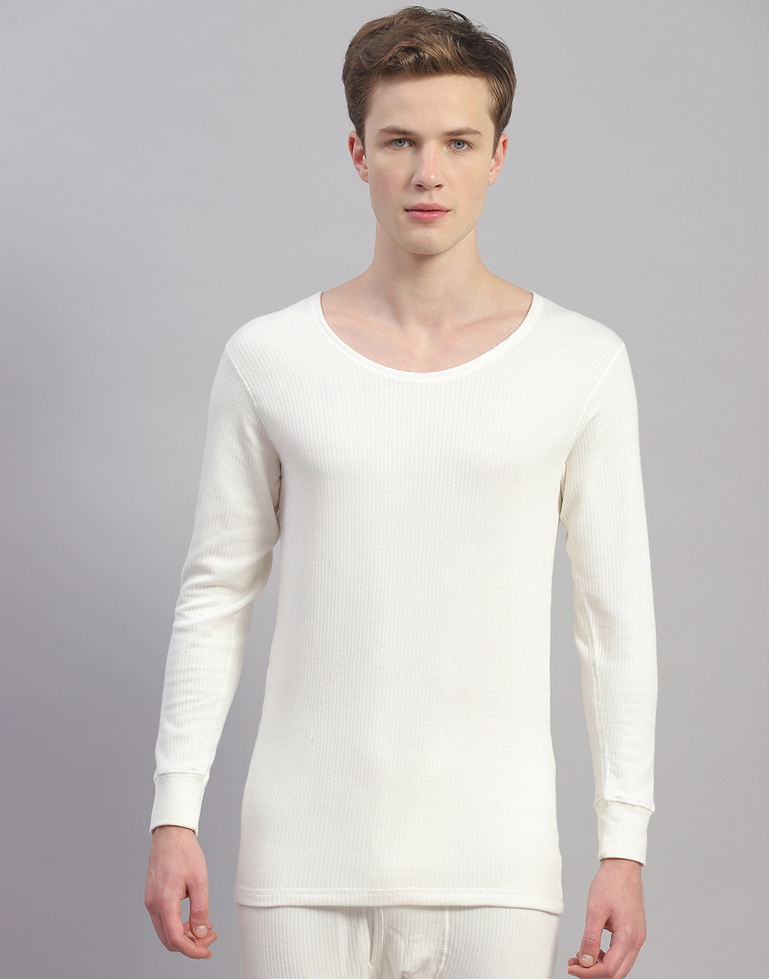 Men Off White Solid Round Neck Full Sleeve Thermal Vest