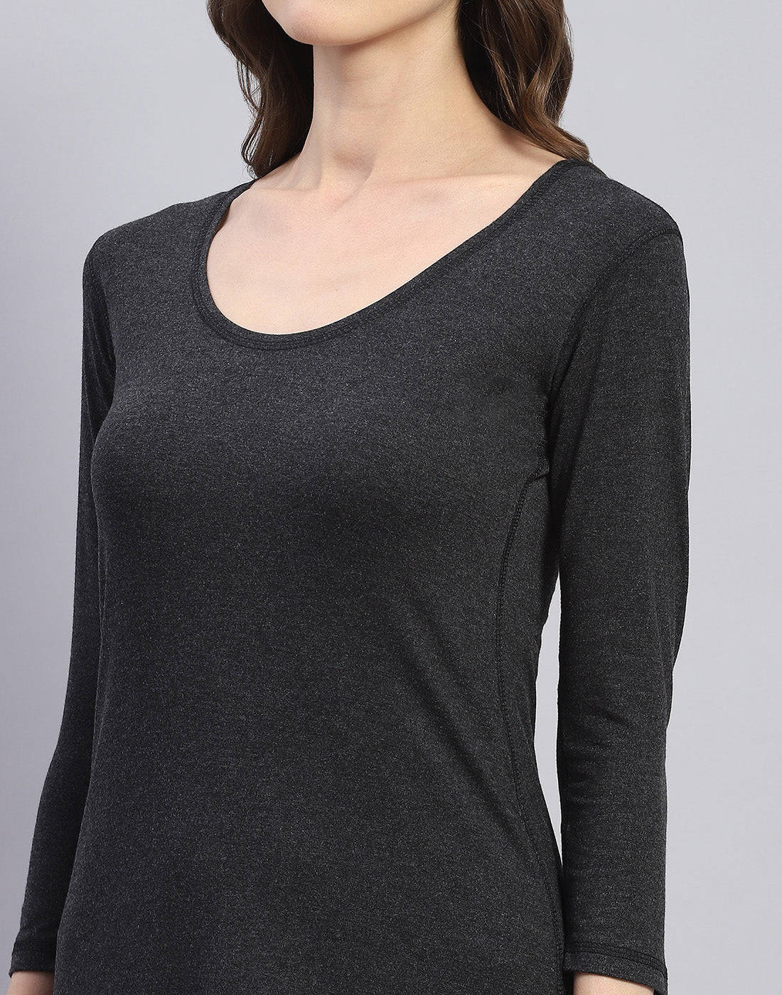 Women Grey Solid Round Neck 3/4 Sleeve Thermal Vest
