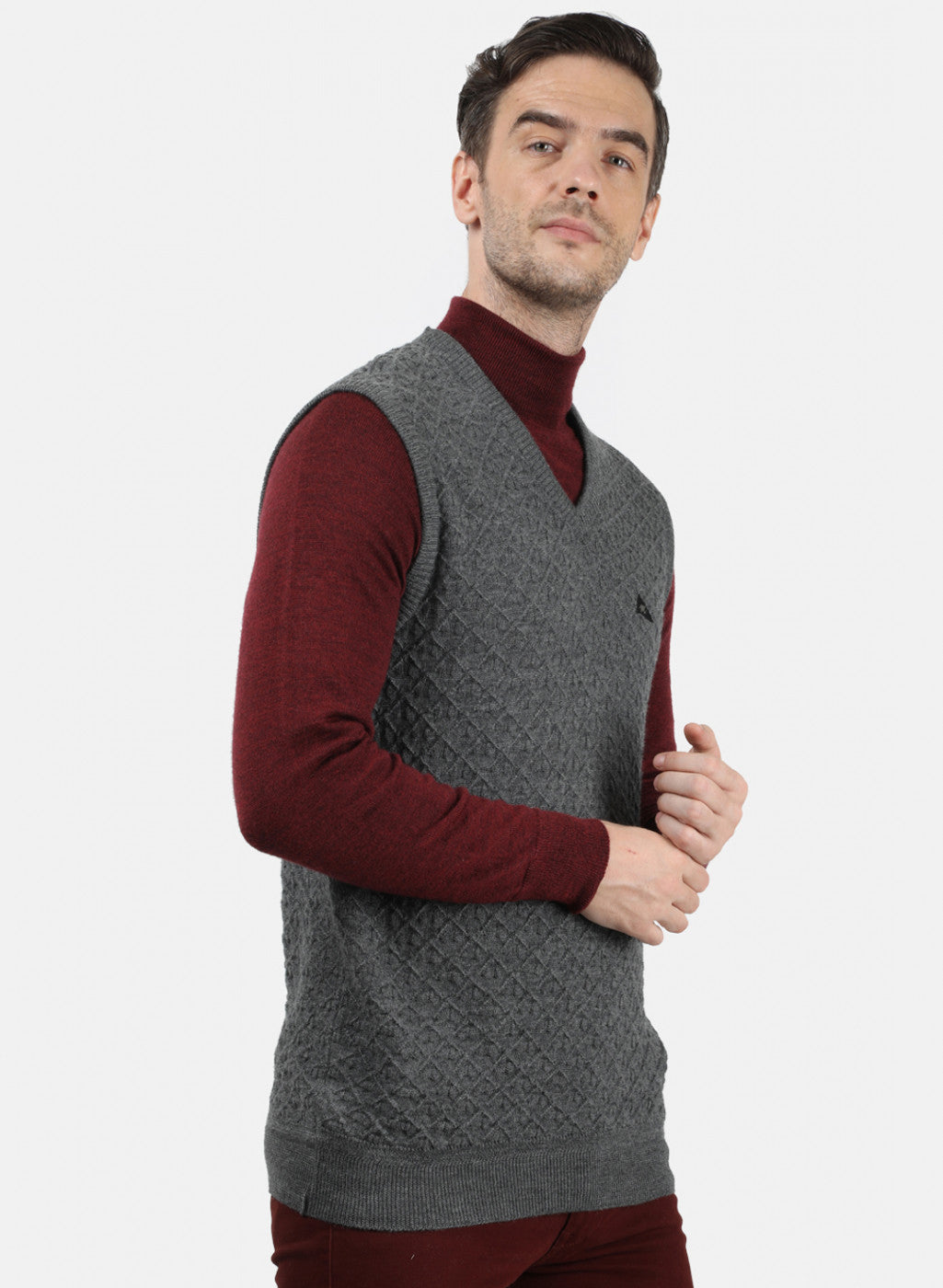 Men Grey Self Design Sweater