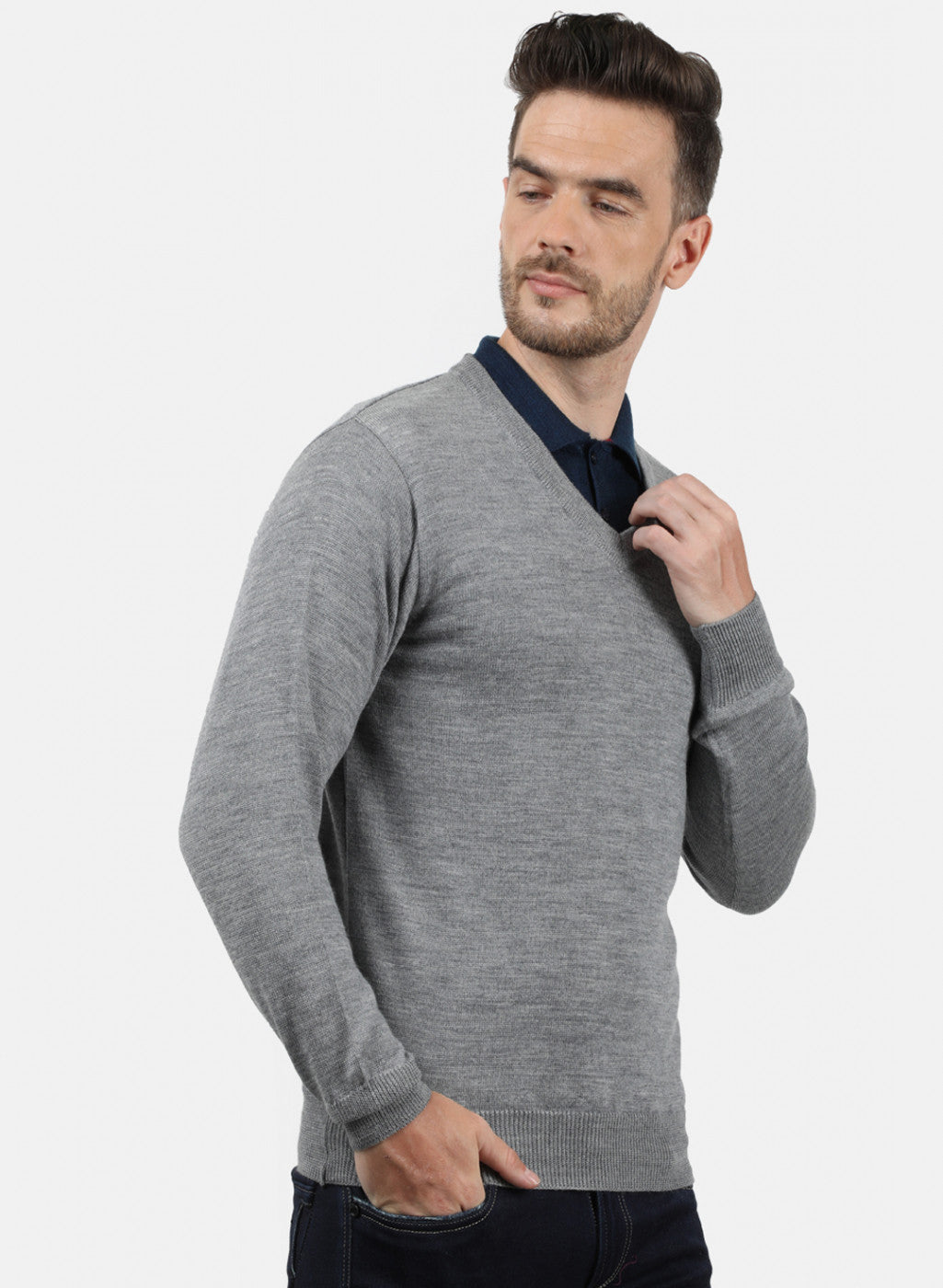 Men Grey Solid Pullover