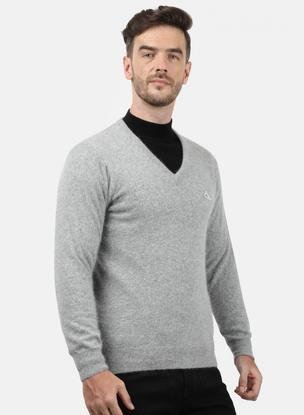 Men Grey Solid Pullover