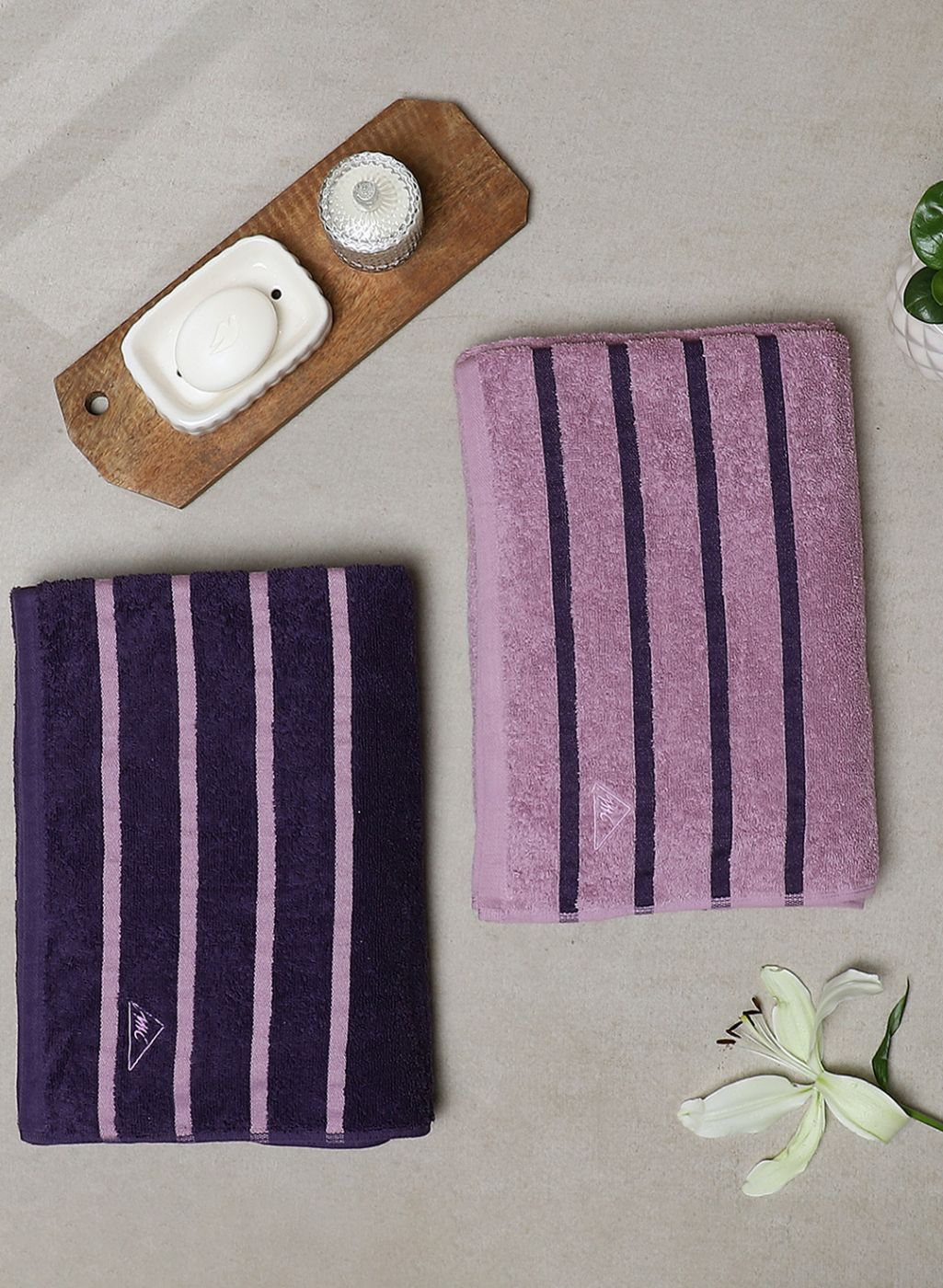 Purple & Pink Cotton 525 GSM Bath Towel (Pack of 2)