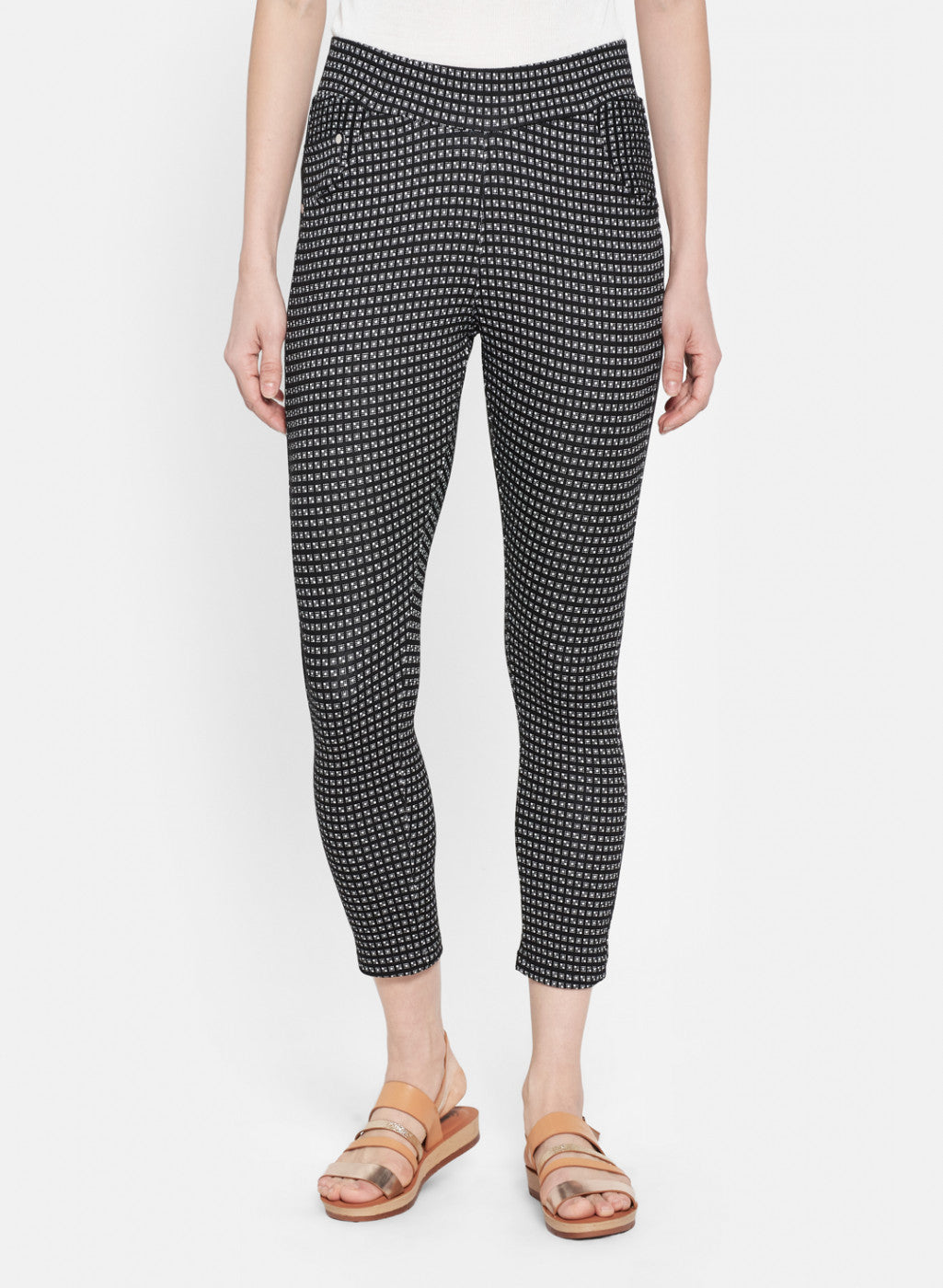 Buy Women Black Solid Jegging Online in India - Monte Carlo