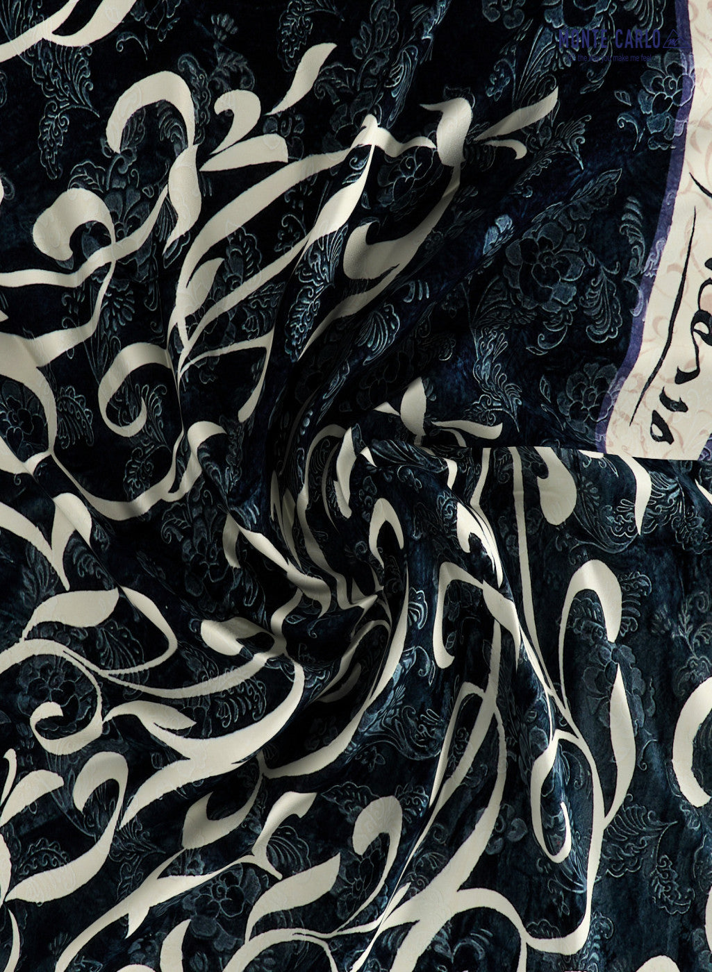 Multicolor 300 GSM Bedsheet with 2 Pillow Covers (Camila)