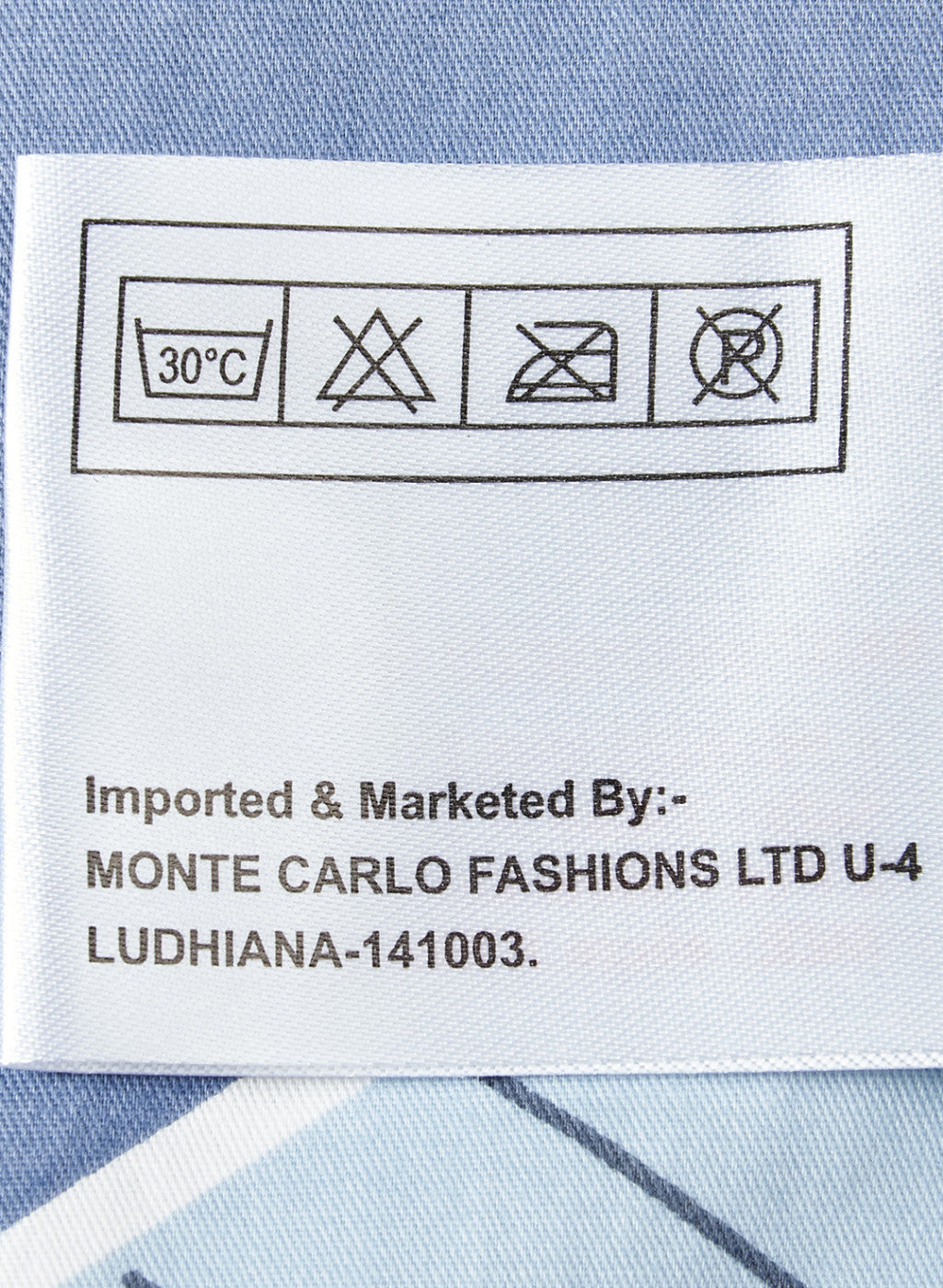 Multi Color 128/68 TC Bedsheet with 2 Pillow Covers