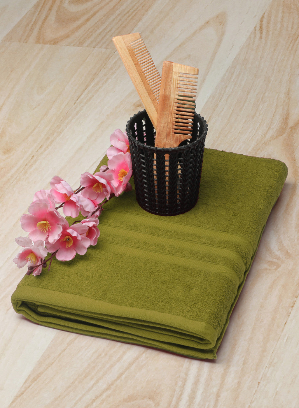 Green Cotton 525 GSM Bath Towel