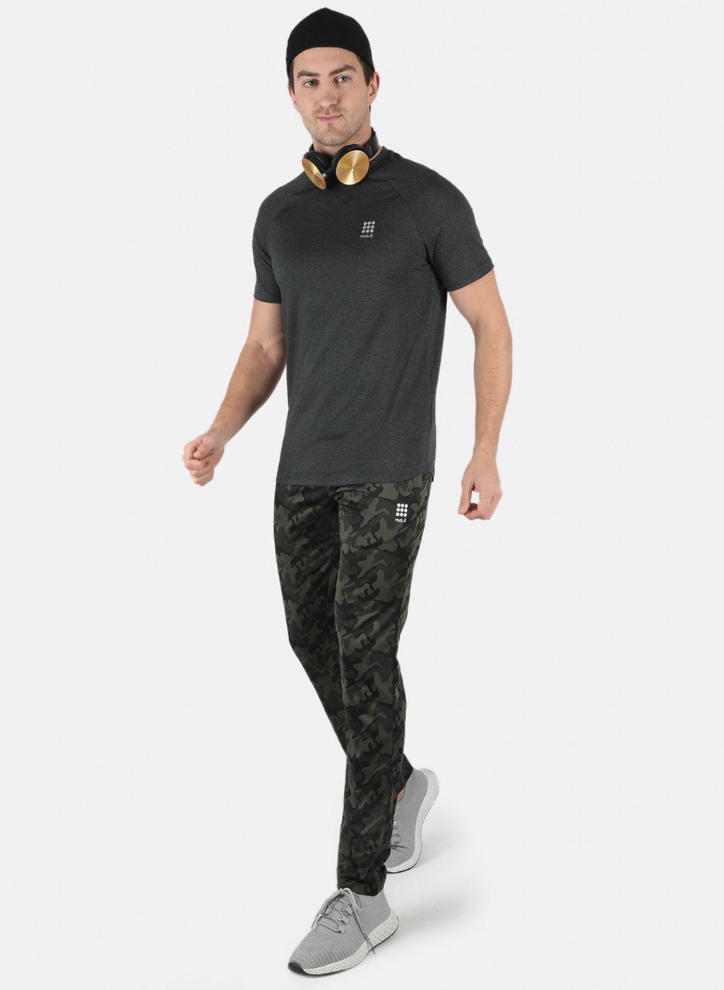 Rock.it Men Olive Self Design Round Neck T-Shirt