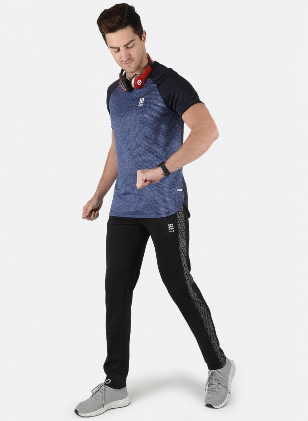 Rock.it Men Blue Self Design Round Neck T-Shirt