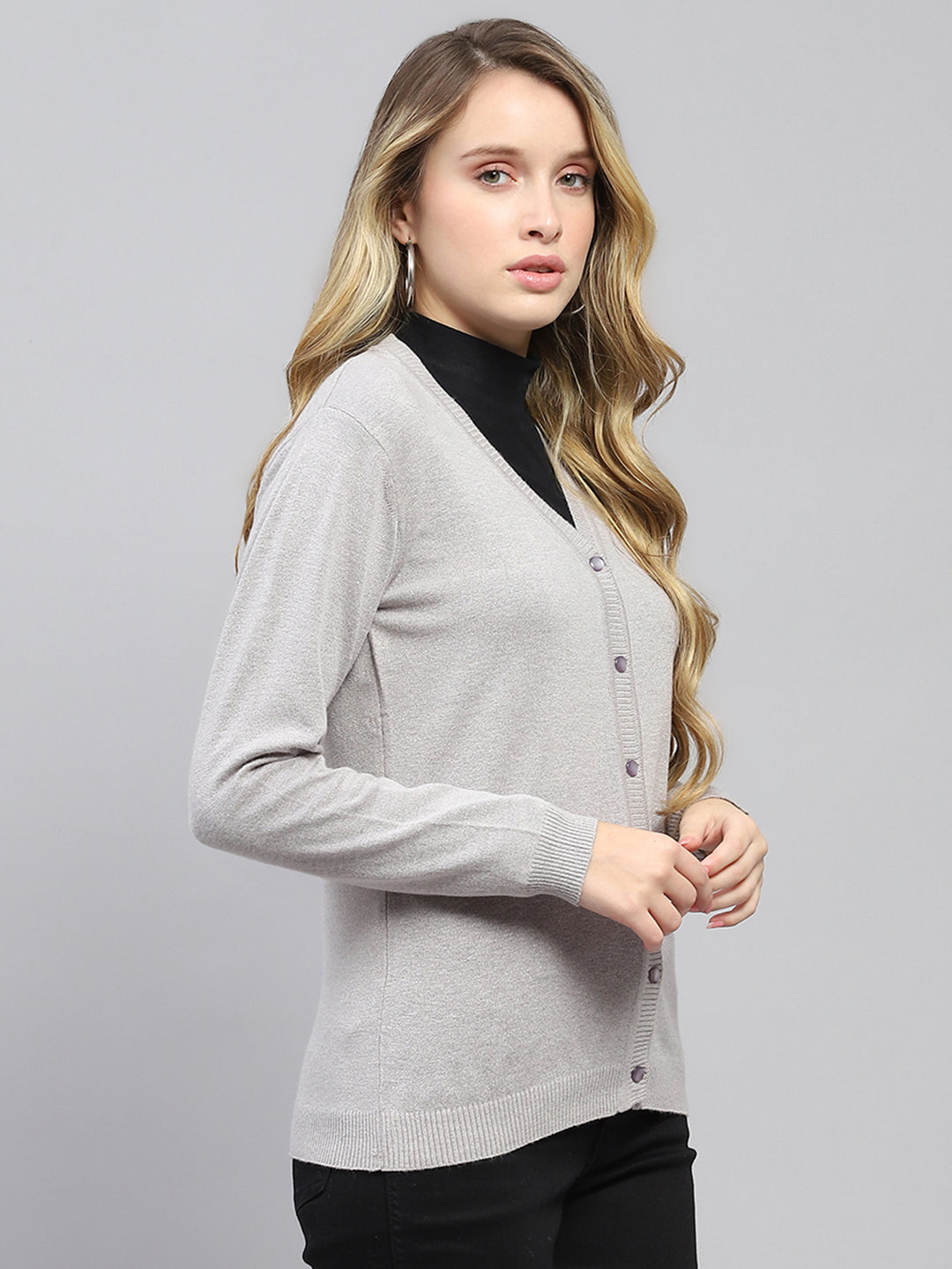 Women Grey Solid V Neck Full Sleeve Cardigan