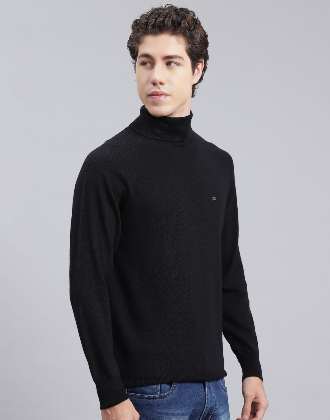 Men Black Solid High Neck Full Sleeve Pullover