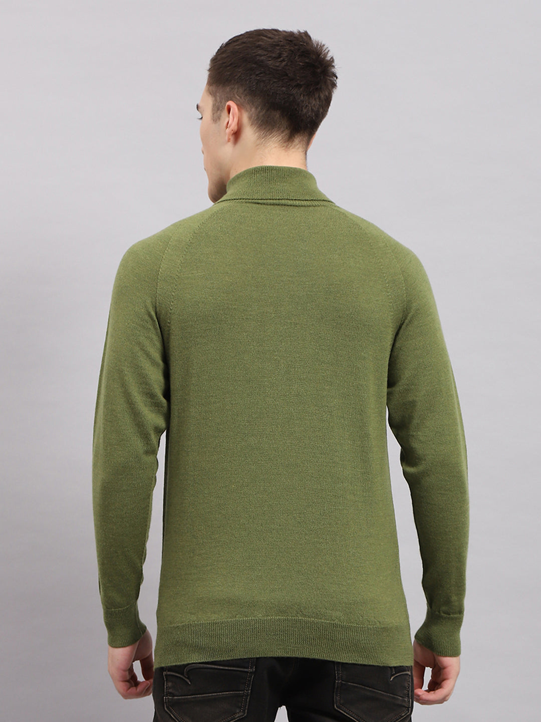 Men Green Solid High Neck Full Sleeve Pullover