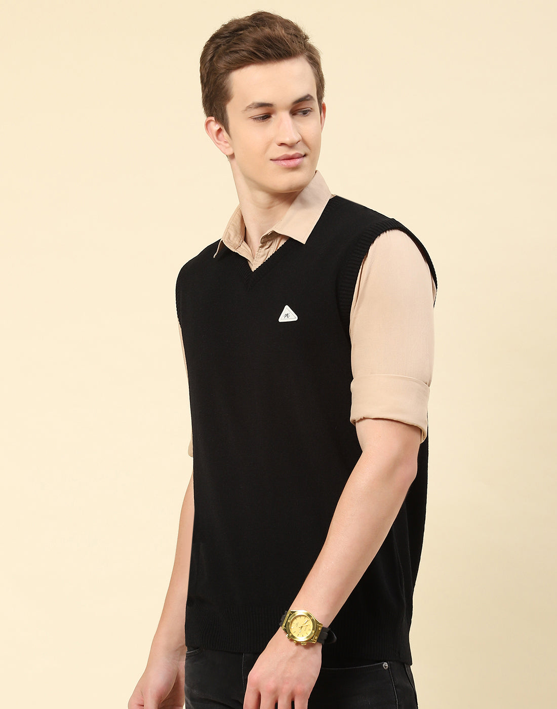 Buy Men Black Solid V Neck Sleeveless Sweater Online in India