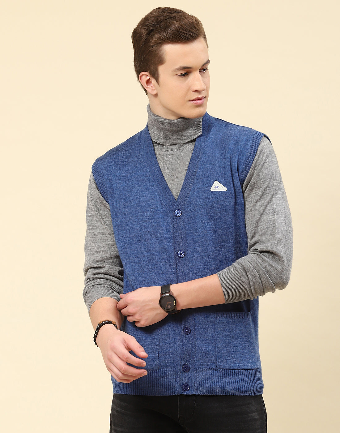 Men Blue Solid V Neck Sleeveless Cardigan