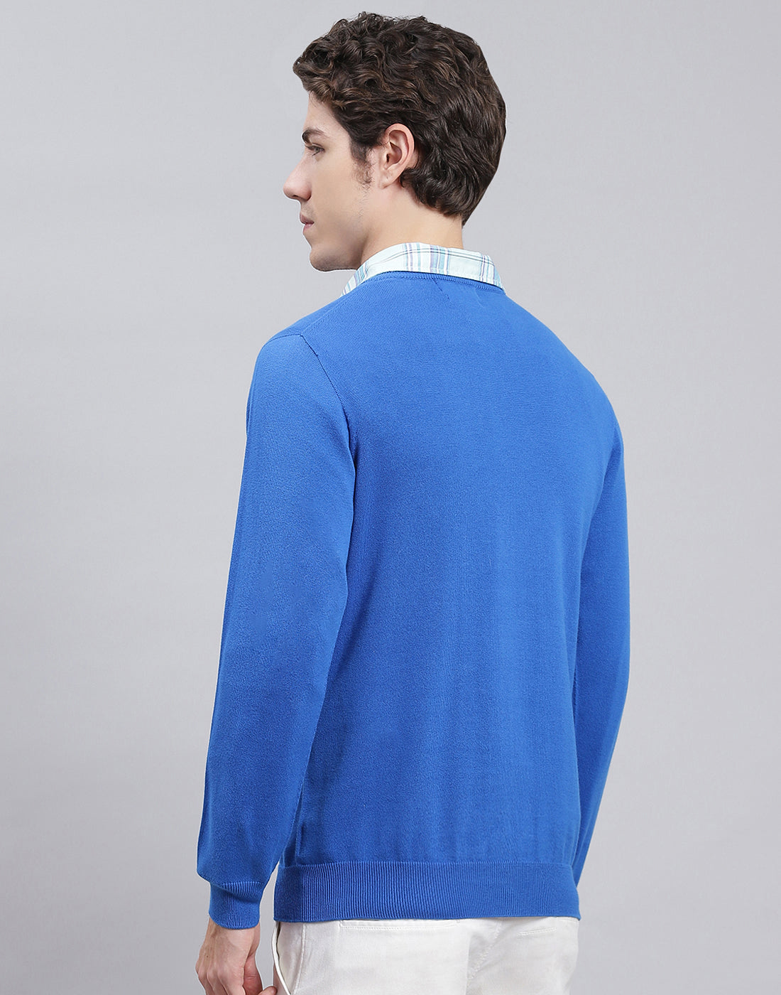 Men Blue Solid V Neck Full Sleeve Pullover