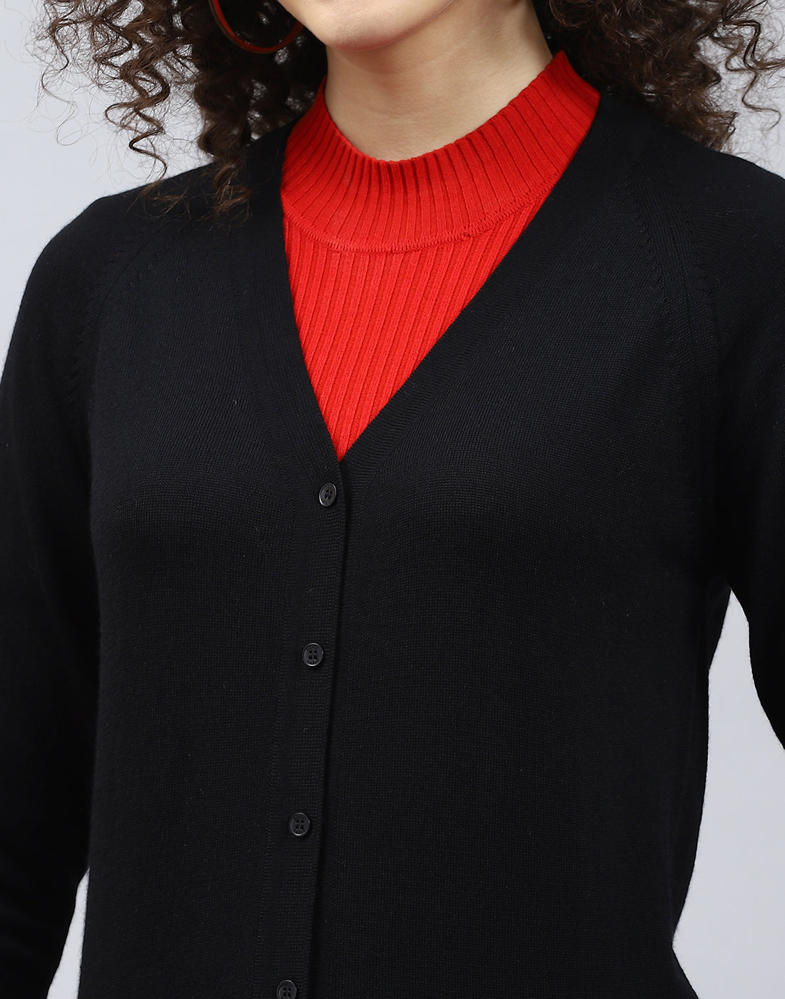 Women Black Solid V Neck Full Sleeve Cardigan