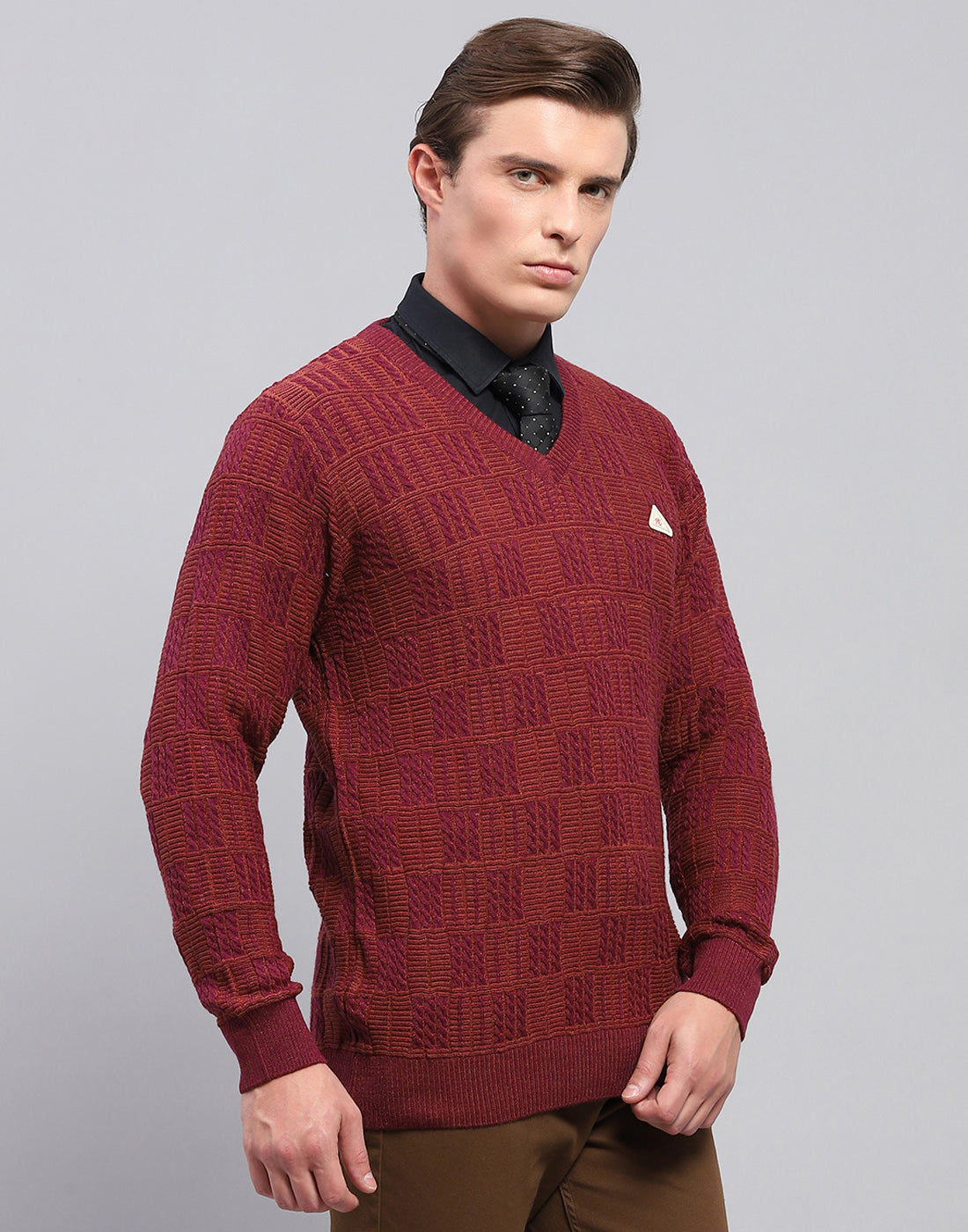 Men Multicolor Jacquard V Neck Full Sleeve Pullover