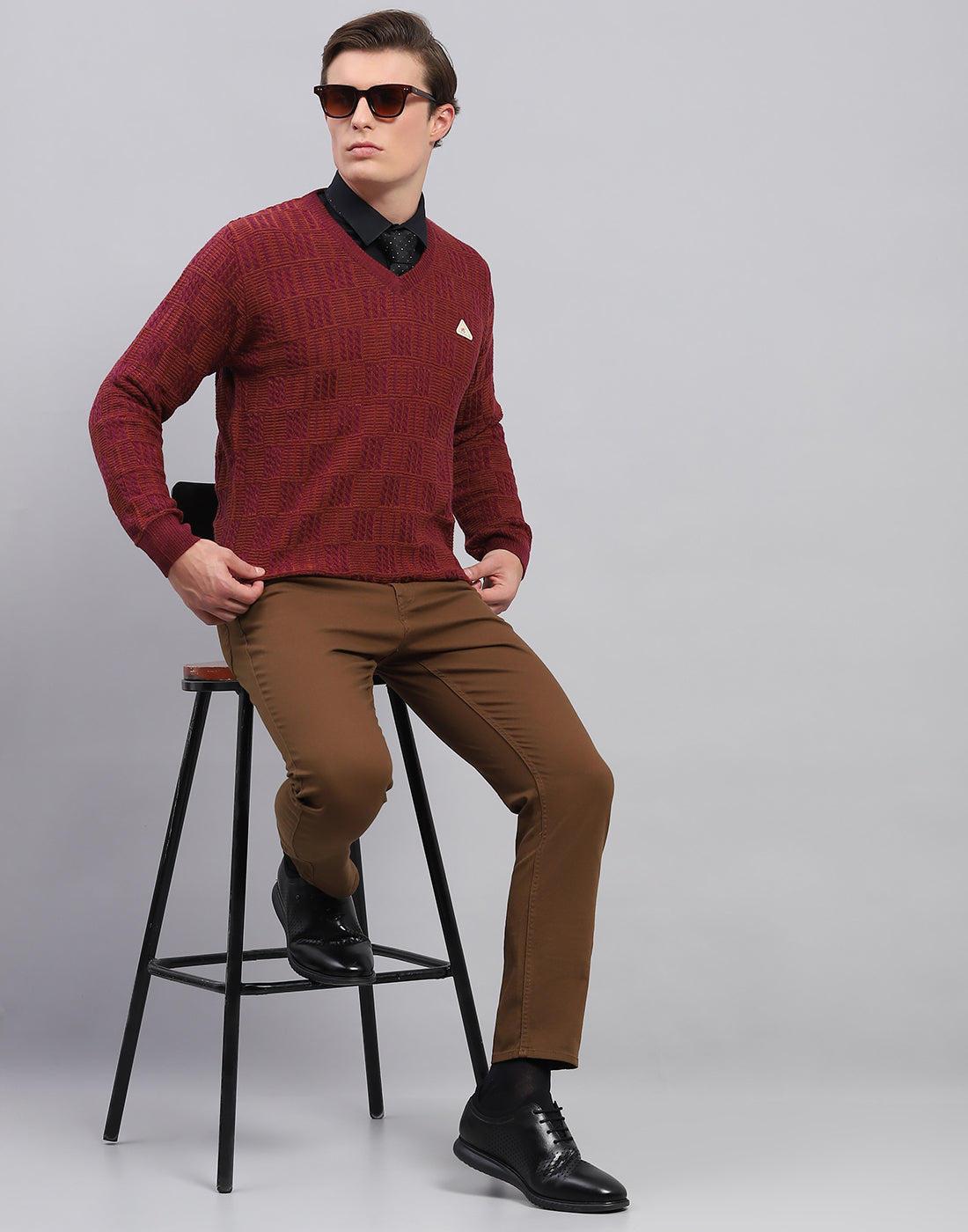Men Multicolor Jacquard V Neck Full Sleeve Pullover