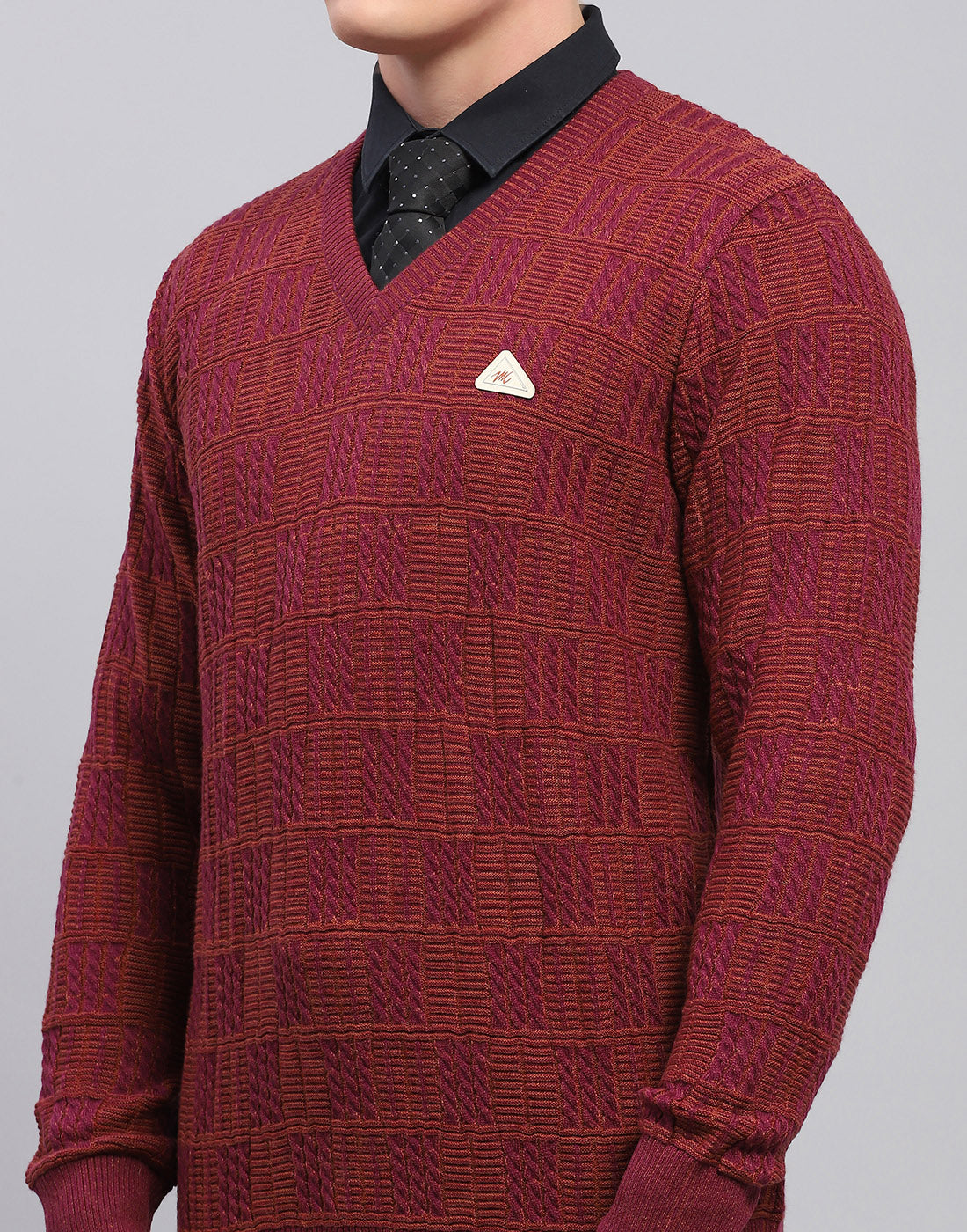 Men Multicolor Jacquard V Neck Full Sleeve Pullover