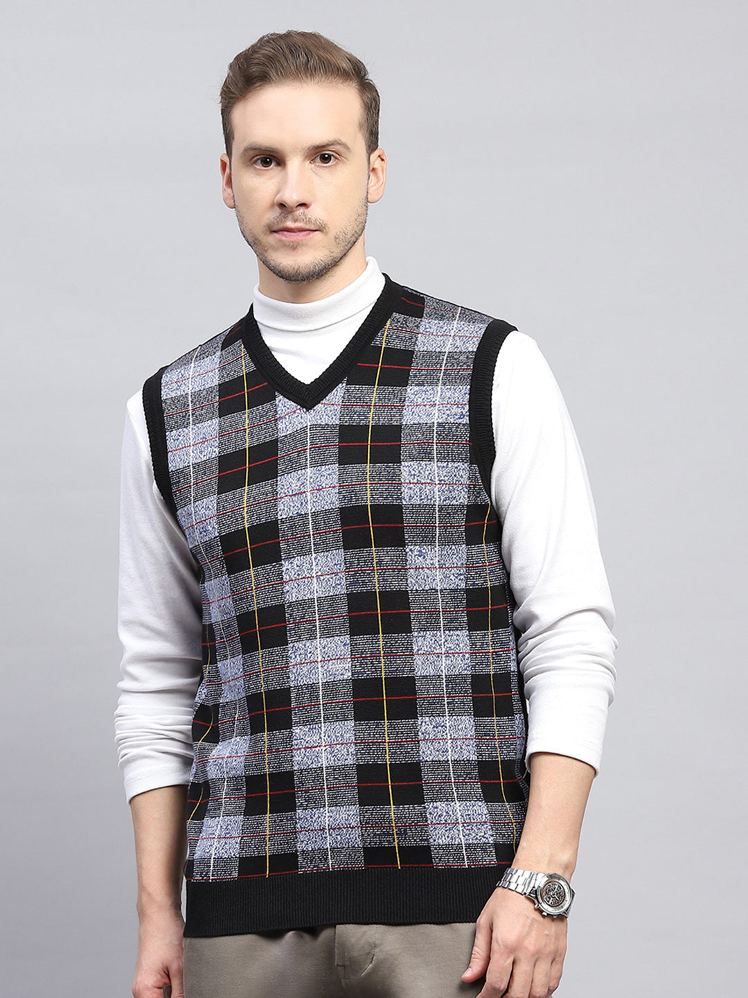 Men Black Check V Neck Sleeveless Sweater