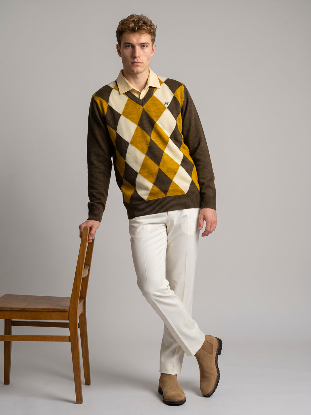 Men Brown Self Design V Neck Full Sleeve Pullover