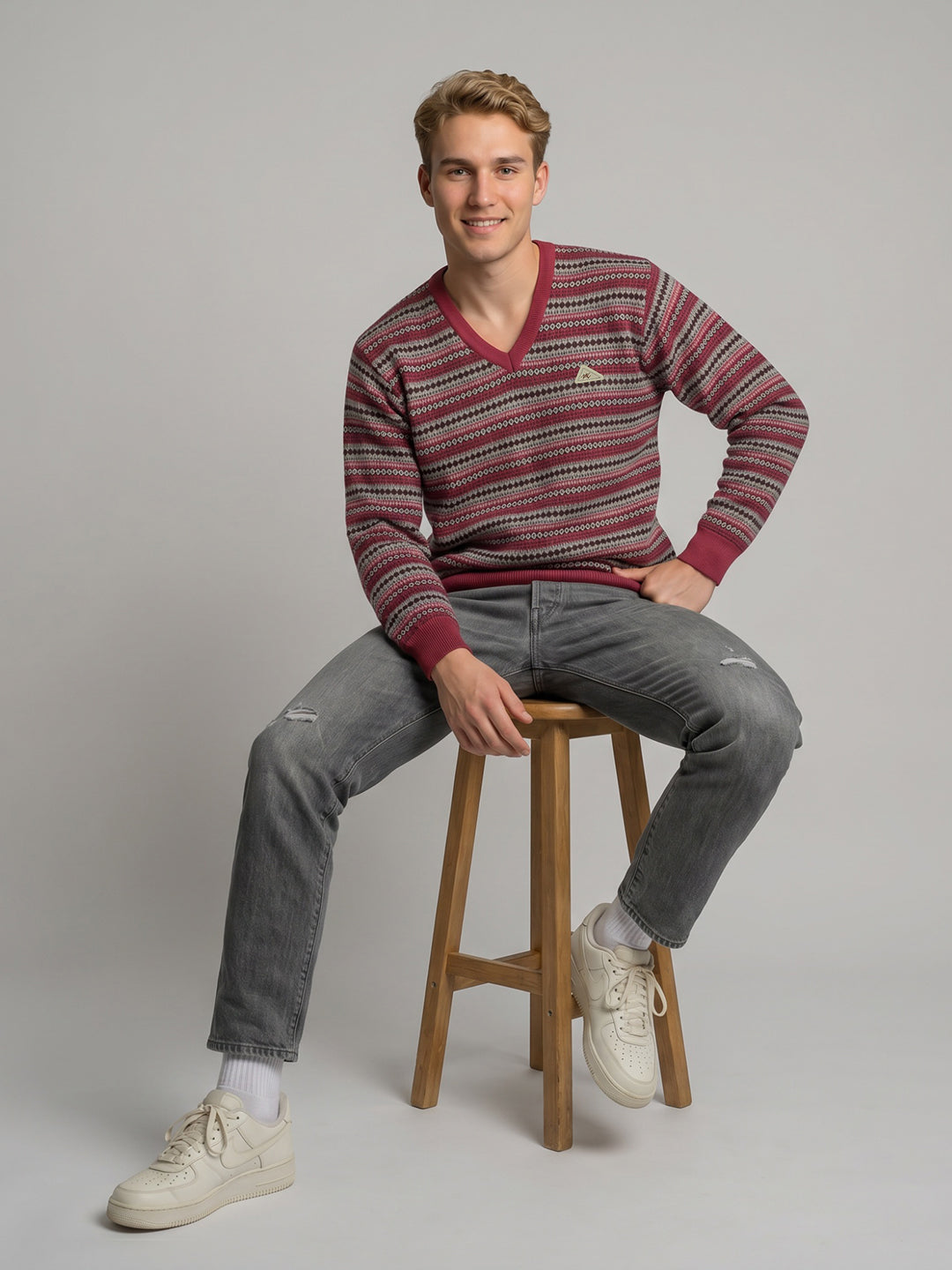 Men Red Jacquard V Neck Full Sleeve Pullover