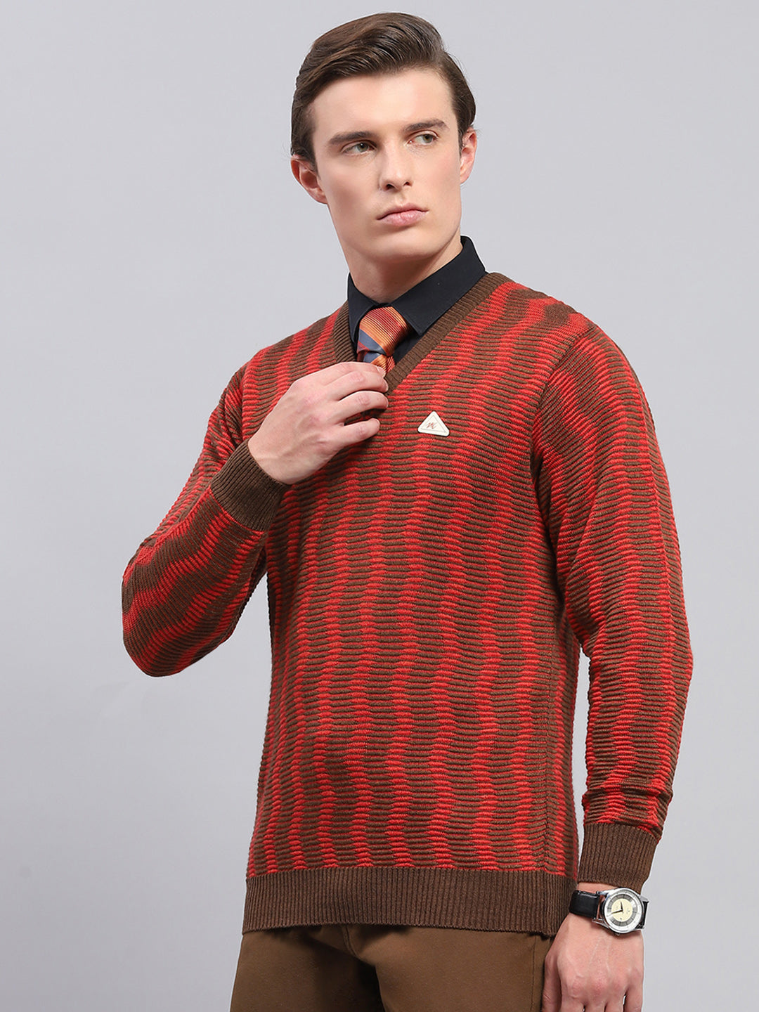 Men Brown Self Design V Neck Full Sleeve Pullover