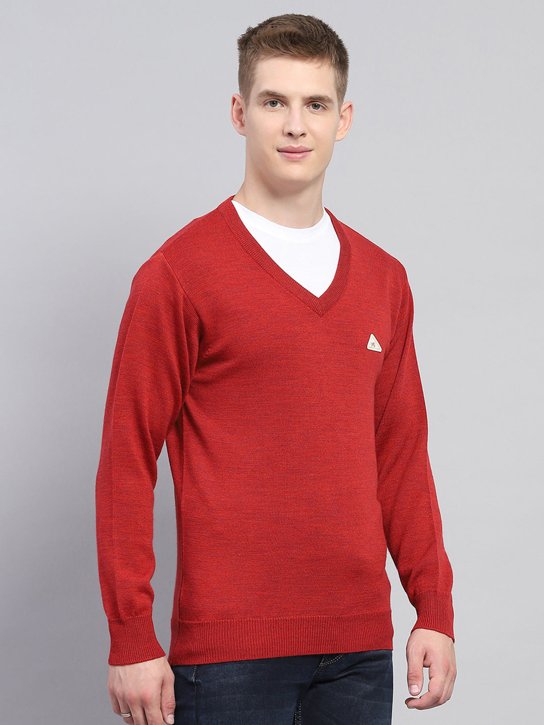 Men Maroon Solid V Neck Full Sleeve Pullover