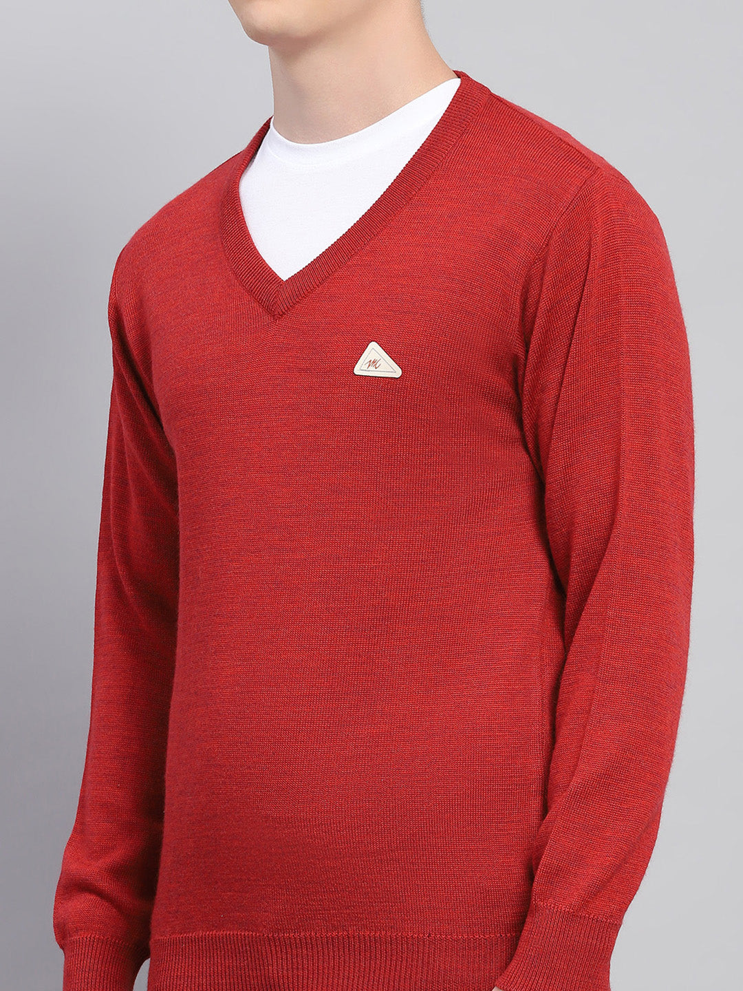 Men Maroon Solid V Neck Full Sleeve Pullover
