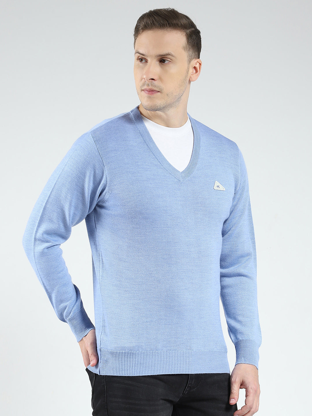 Men Blue Solid V Neck Full Sleeve Pullover