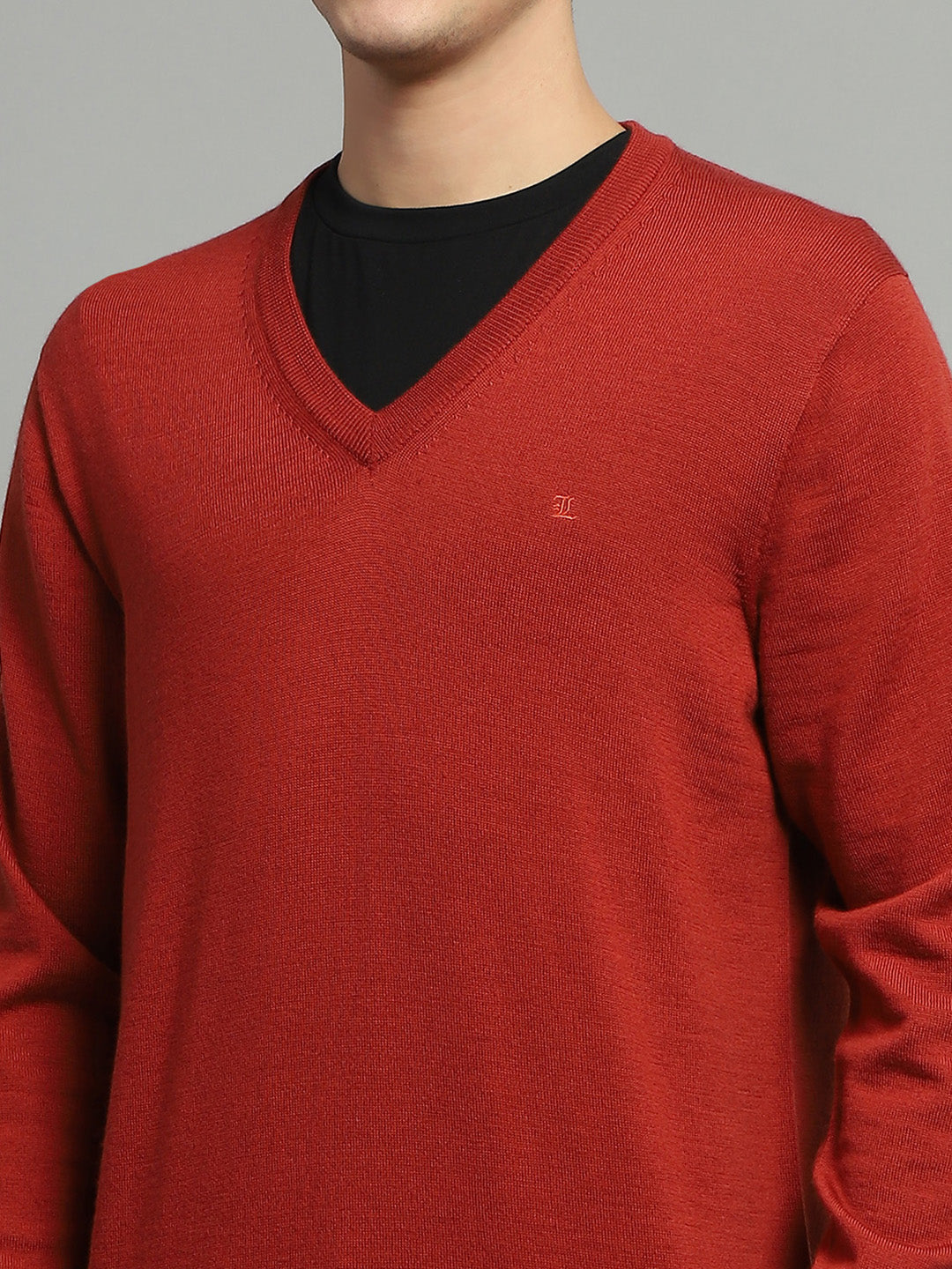 Luxuria Men Rust Solid V Neck Full Sleeve Pullover