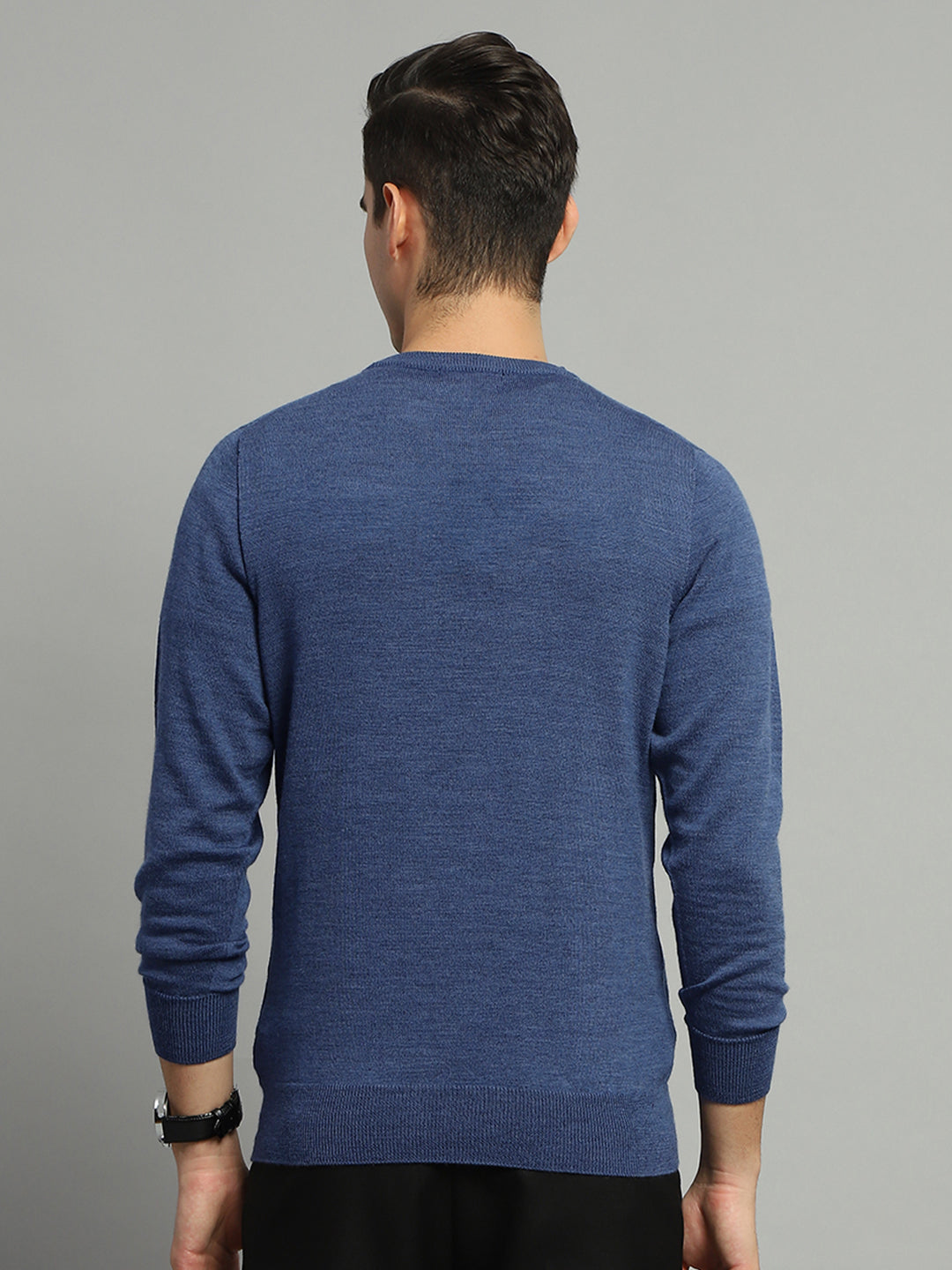 Luxuria Men Blue Solid Round Neck Full Sleeve Pullover