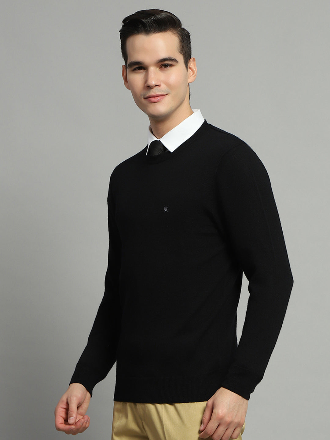 Luxuria Men Black Solid Round Neck Full Sleeve Pullover