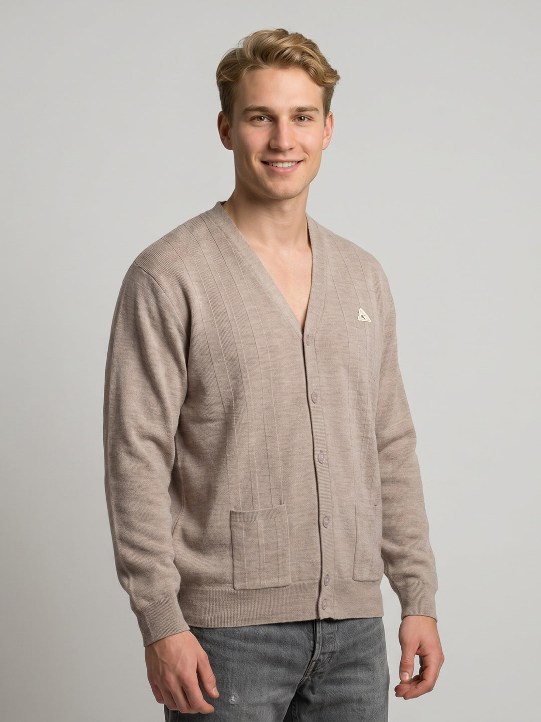 Men Beige Solid V Neck Full Sleeve Cardigan