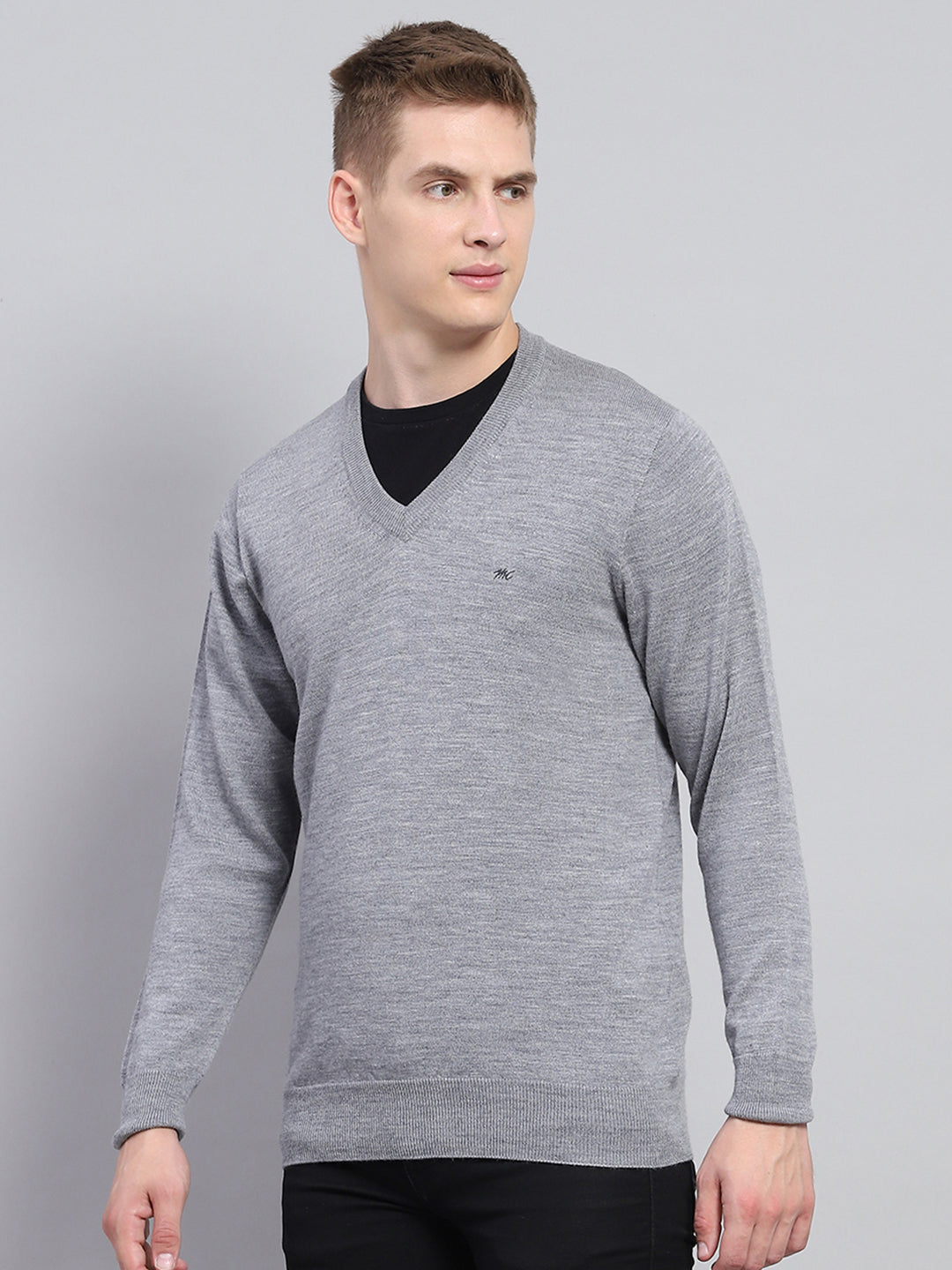 Men Grey Solid V Neck Full Sleeve Pullover