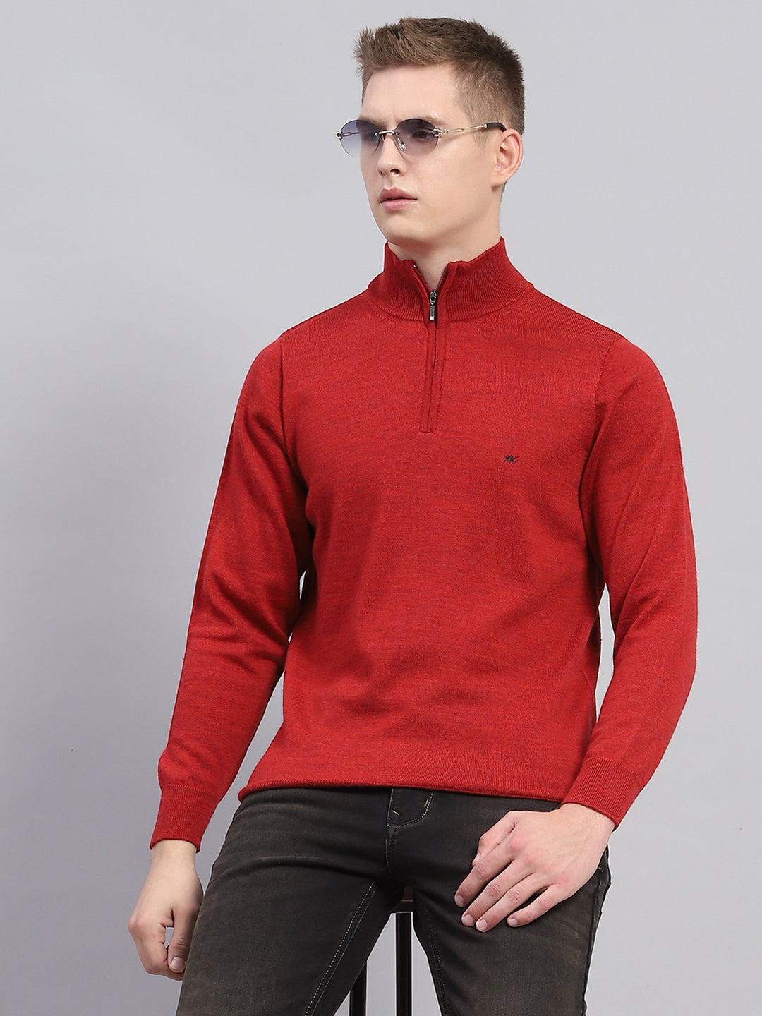 Men Maroon Solid Mock Neck Full Sleeve Pullover