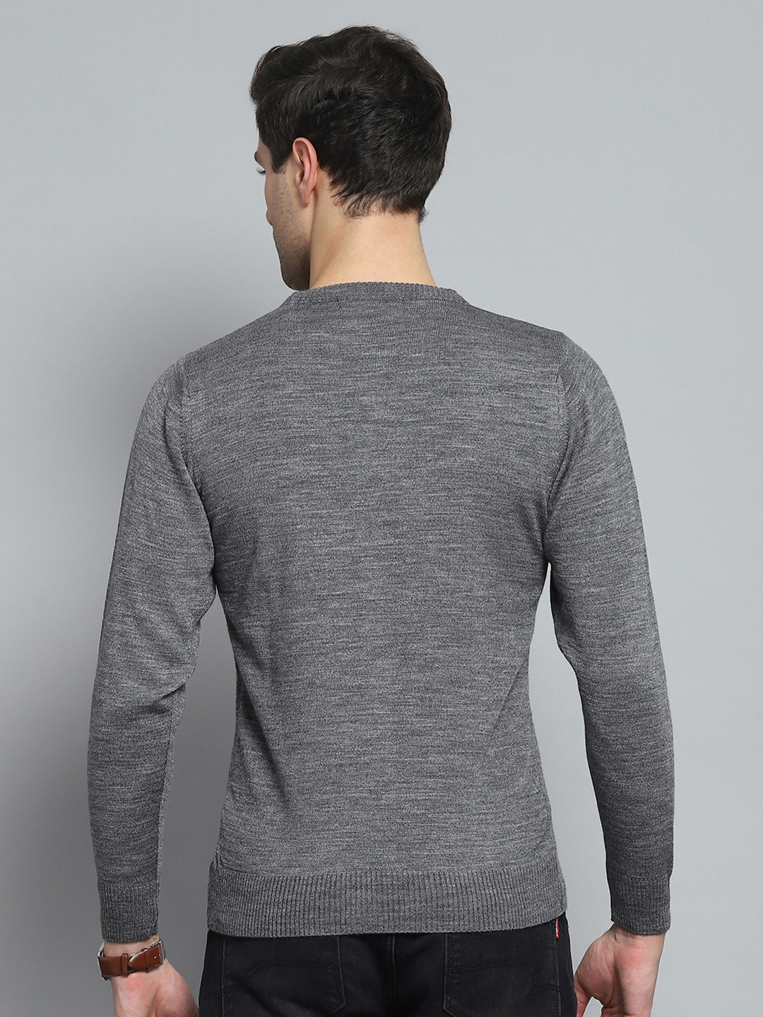Men Grey Solid Round Neck Full Sleeve Pullover