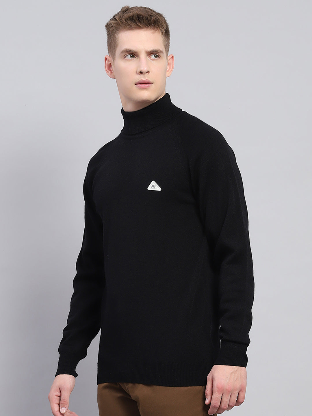 Men Black Solid High Neck Full Sleeve Pullover