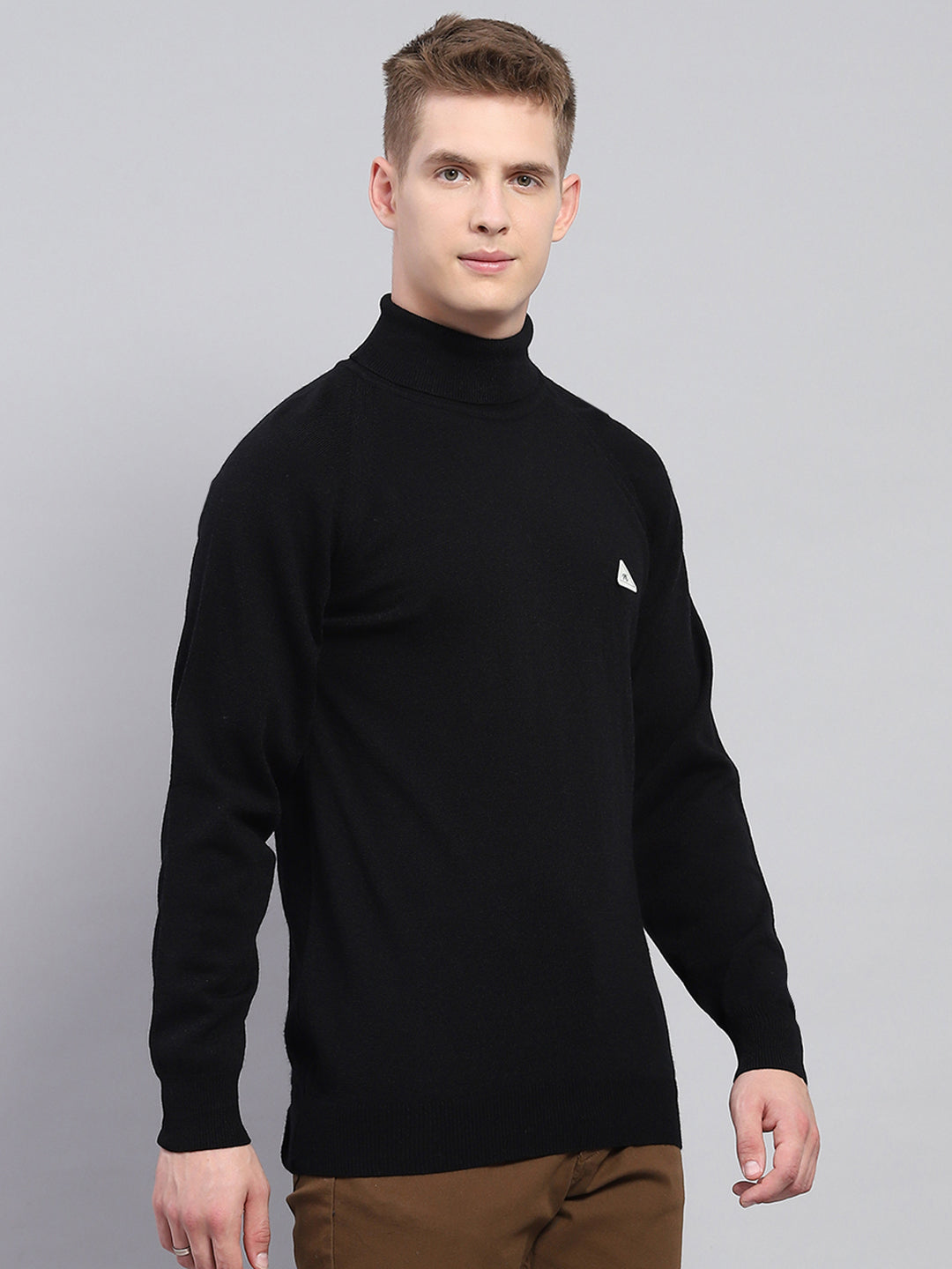 Men Black Solid High Neck Full Sleeve Pullover