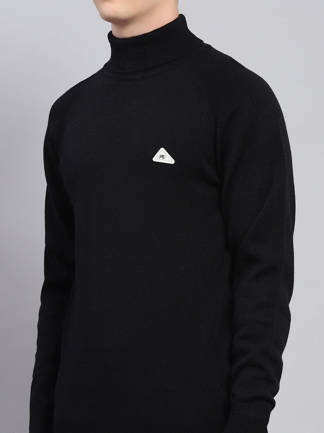 Men Black Solid High Neck Full Sleeve Pullover