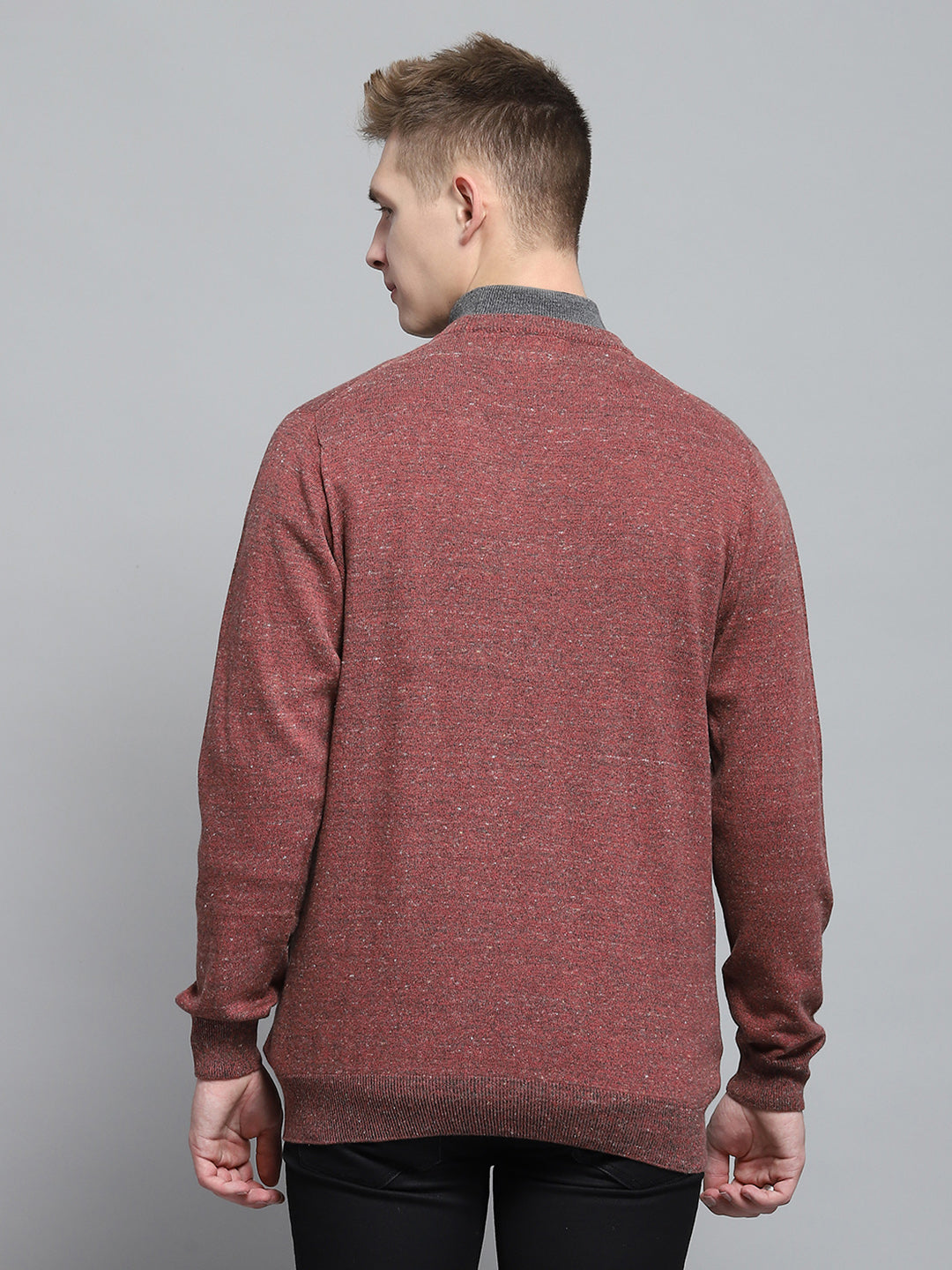 Men Pink Solid V Neck Full Sleeve Pullover