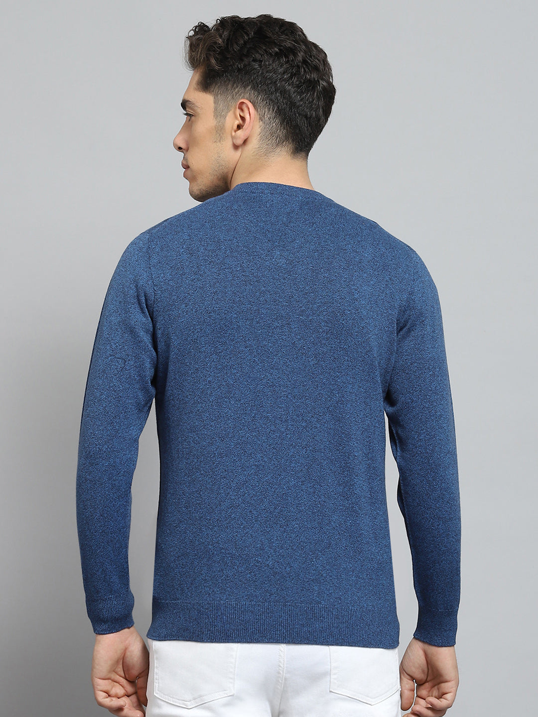 Men Blue Solid V Neck Full Sleeve Pullover